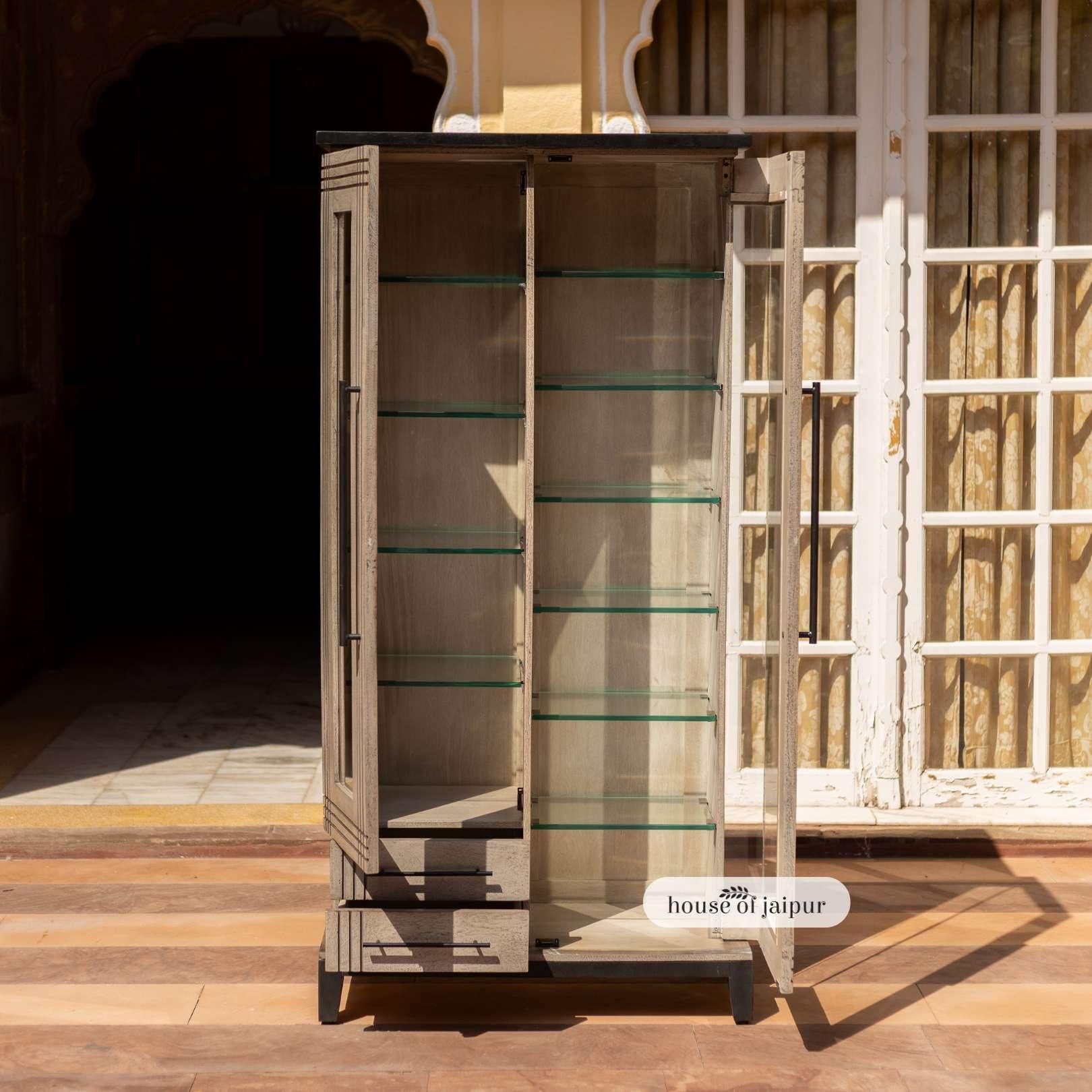 Vetrinetta Linea Jaipur - Collezione Lineaal by House of jaipur In condizioni Nuovo in vendita a New York, NY