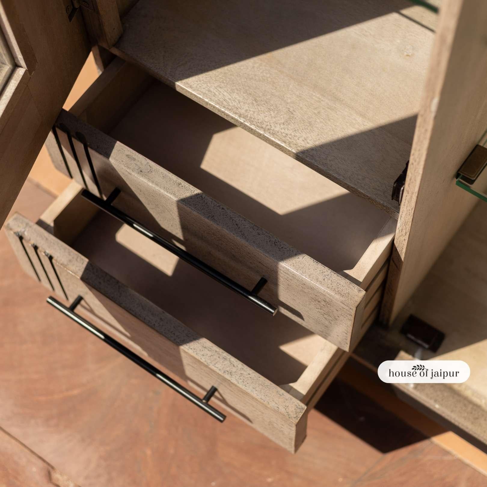 XXI secolo e contemporaneo Vetrinetta Linea Jaipur - Collezione Lineaal by House of jaipur in vendita