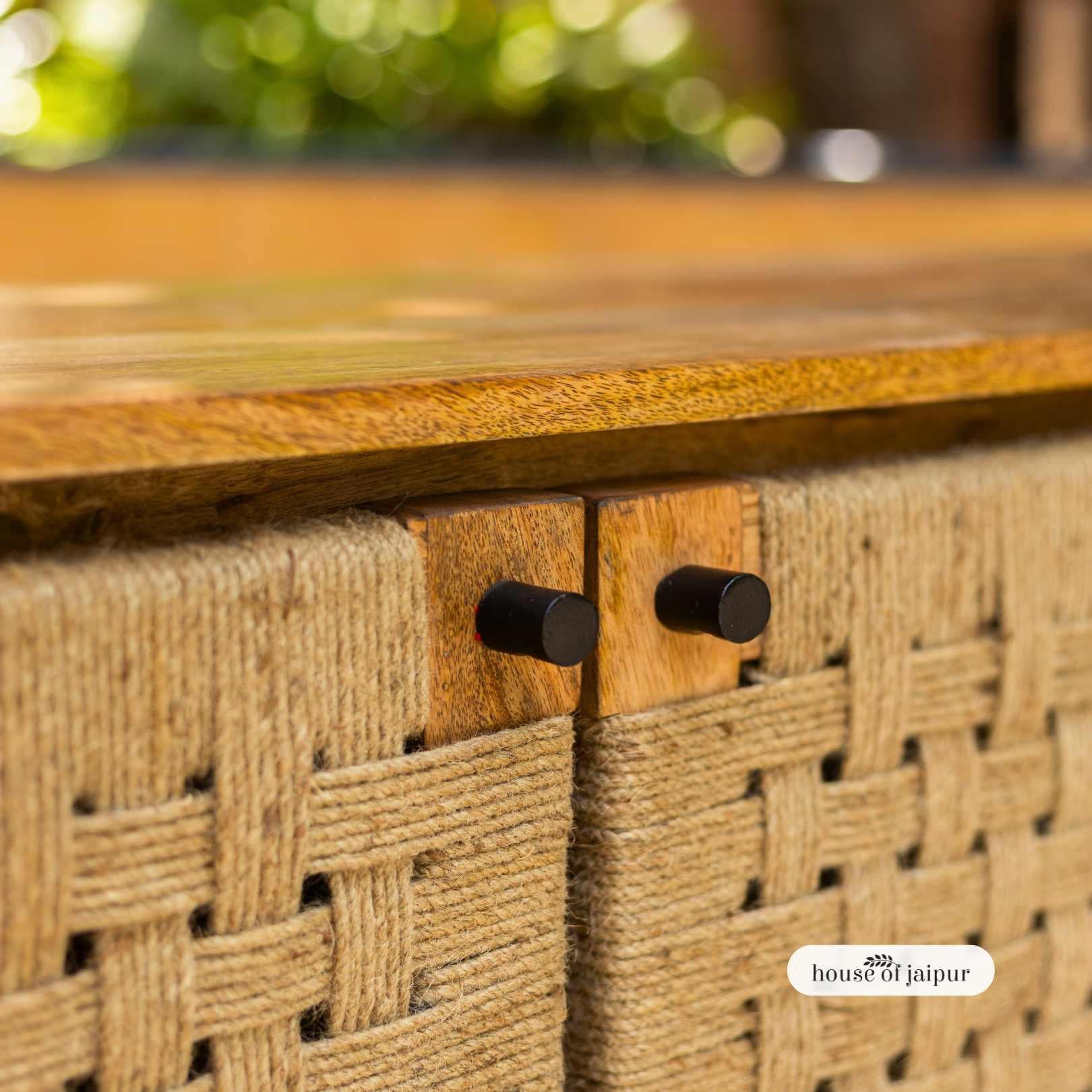 Rustico Buffet con credenza in iuta intrecciata a mano Jaipur di House of Jaipur in vendita