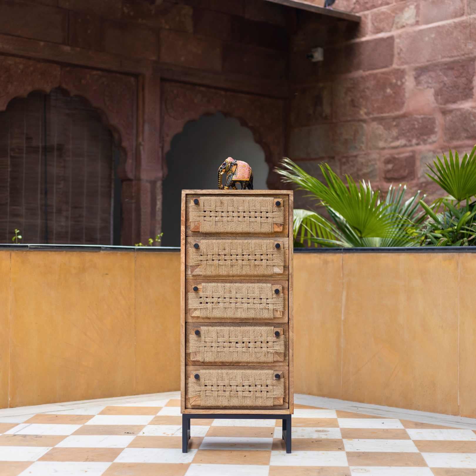 Cassettone Jaipur in iuta intrecciata a mano di House of Jaipur In condizioni Nuovo in vendita a New York, NY