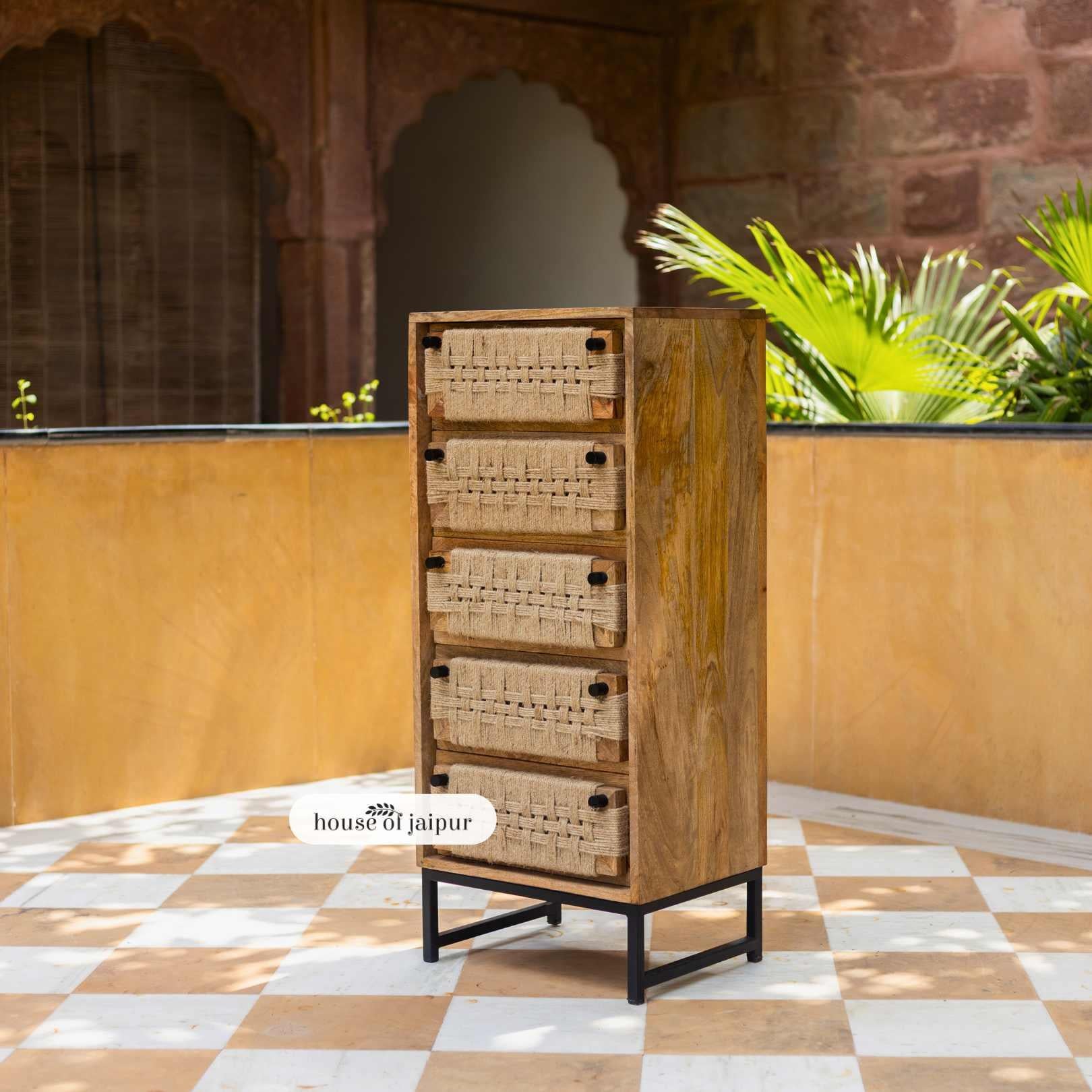 Legno Cassettone Jaipur in iuta intrecciata a mano di House of Jaipur in vendita