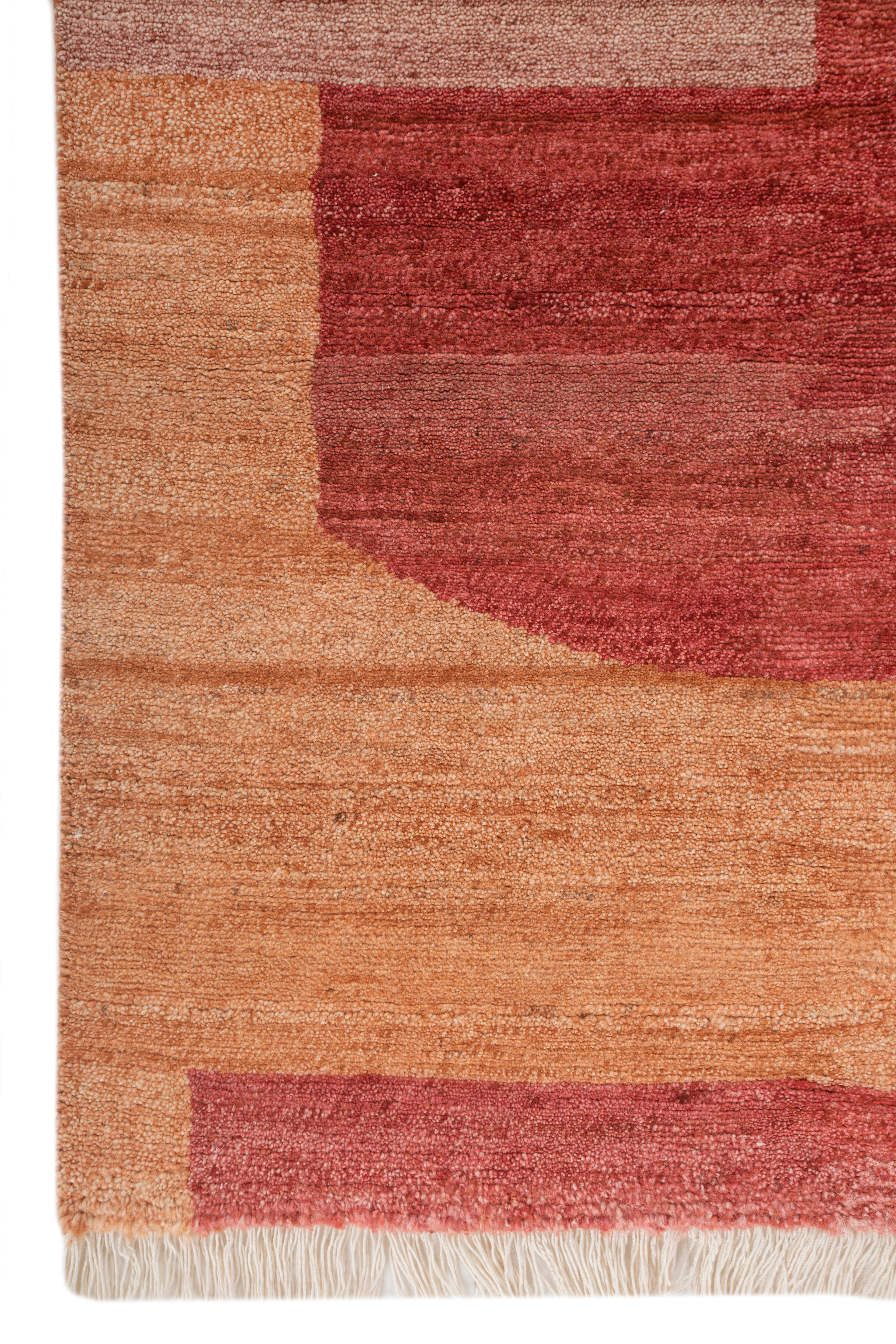 Alfombras Jaipur Con alfombras de pelo modesto y diseños orgánicos que transmiten fluidez y armonía, la Colección Blythe combina hábilmente el encanto artesanal con la sofisticación contemporánea. Su combinación de colores mezcla marrones terrosos,