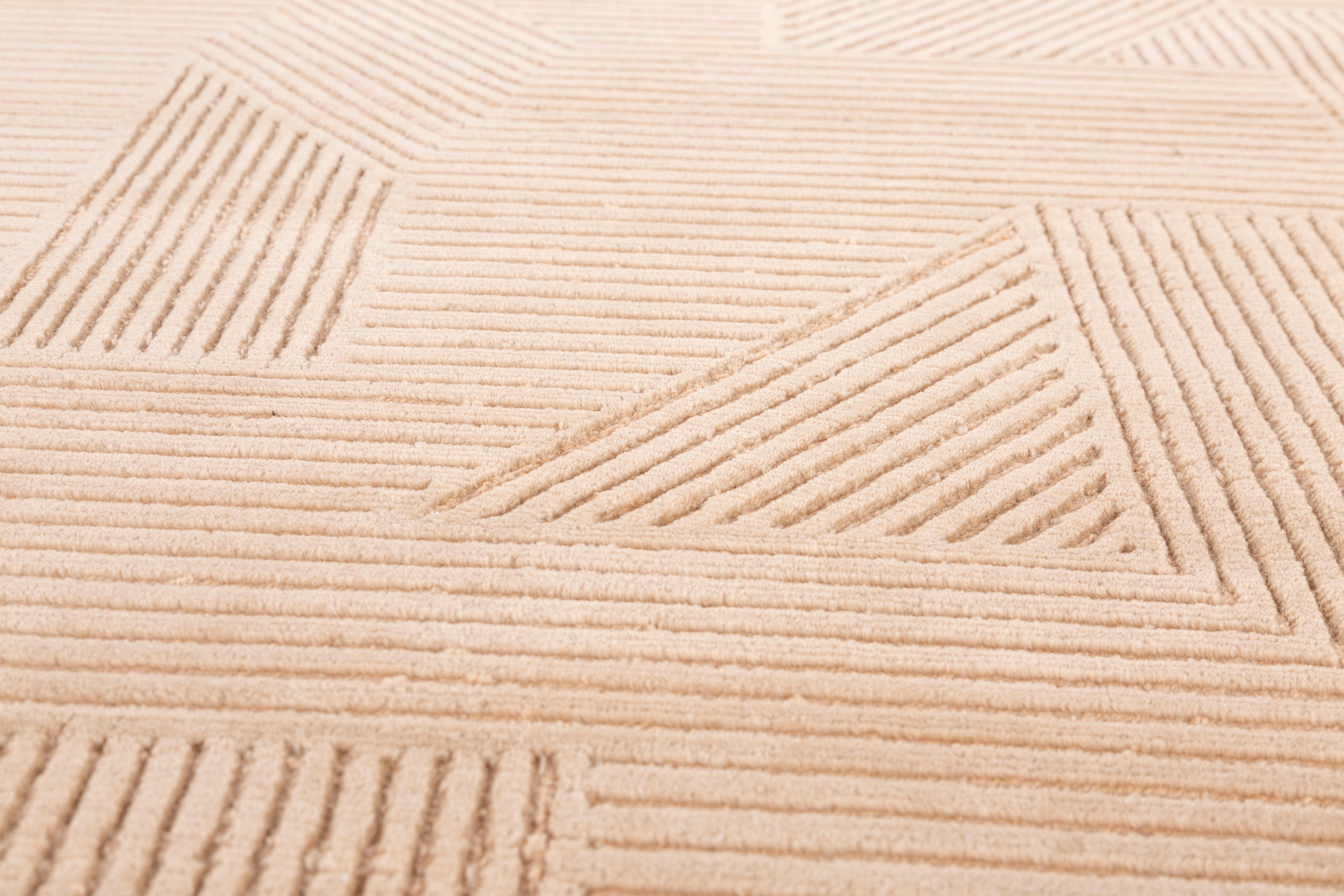 Jaipur Rugs Con la sua palette di colori tono su tono, i tappeti della collezione Azalea risolleveranno immediatamente l'umore di qualsiasi spazio. Questi tappeti in lana e viscosa, annodati a mano, aggiungono calore e comfort ai pavimenti e