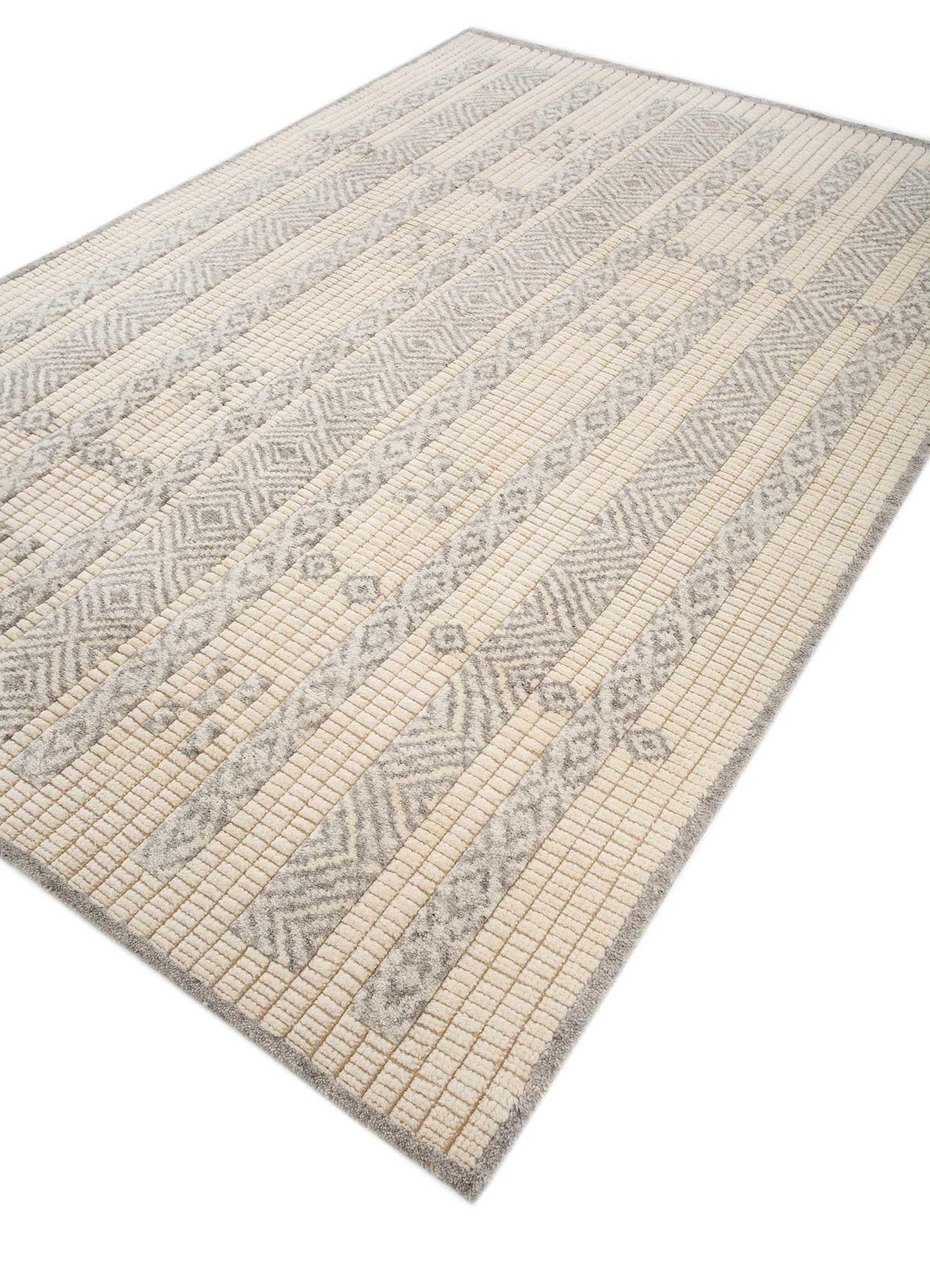 Gilded Splendor Nature Off-White & Bright Gold 180x270 cm Tapis noué à la main Neuf - En vente à Milano, IT