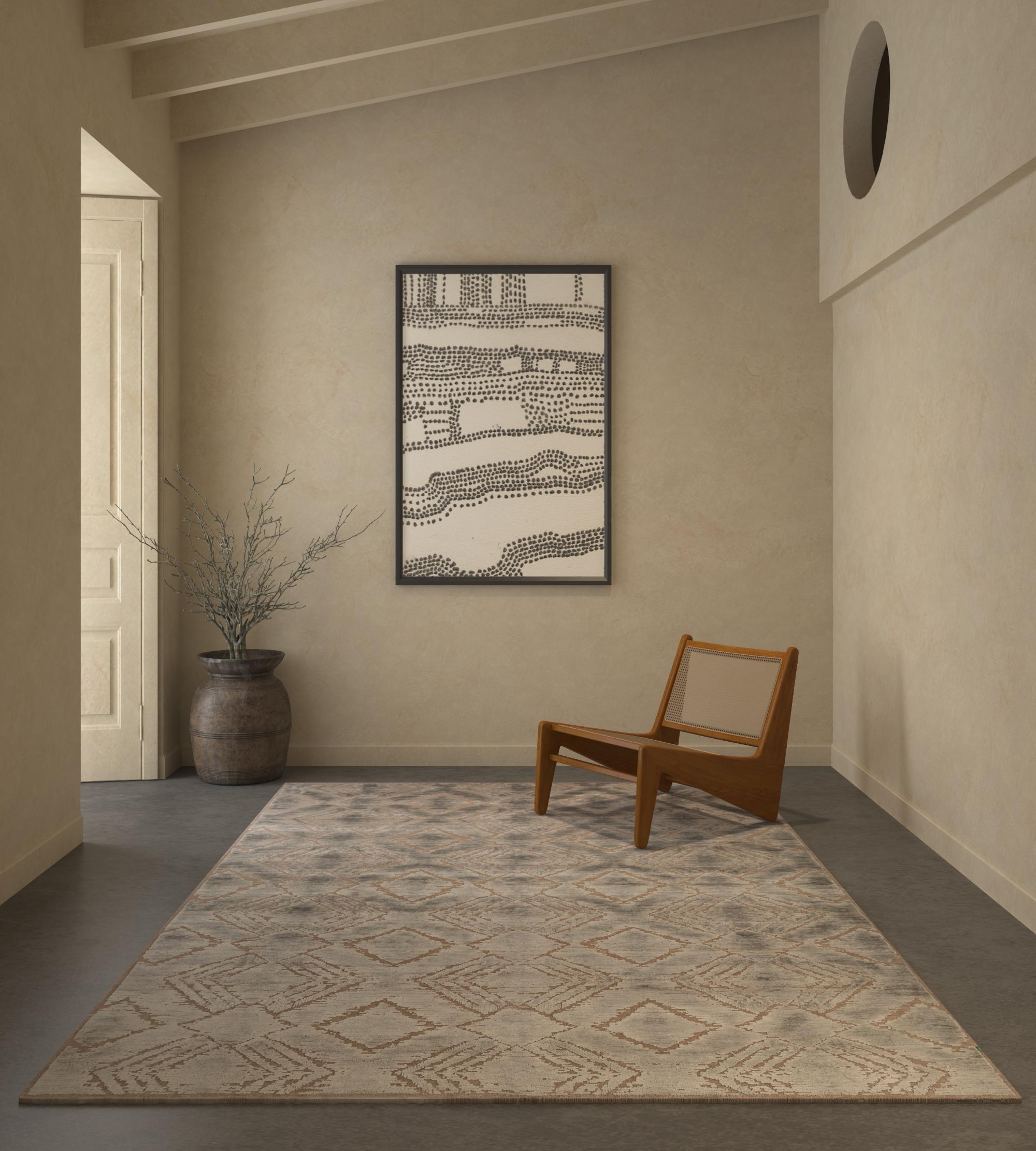 Prêt à transformer votre espace ? Découvrez l'allure enchanteresse de ce tapis moderne noué à la main. Avec sa palette ton sur ton, ce chef-d'œuvre rehausse instantanément l'ambiance de n'importe quelle pièce, ajoutant chaleur et confort à vos sols.