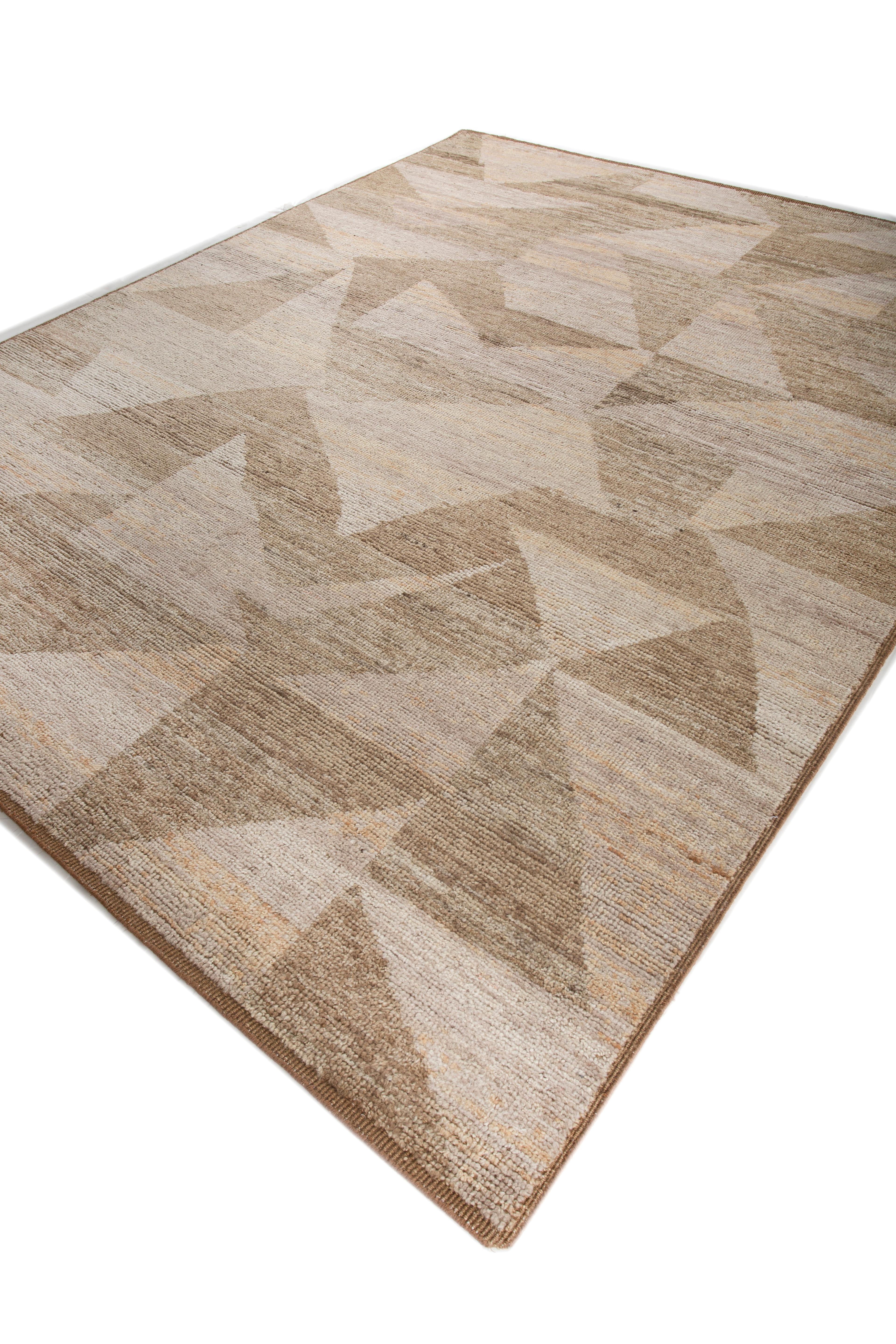 Indien Jaipur Rugs Tapis 8x10 pieds noués à la main Tapis moderne en laine beige et marron en vente