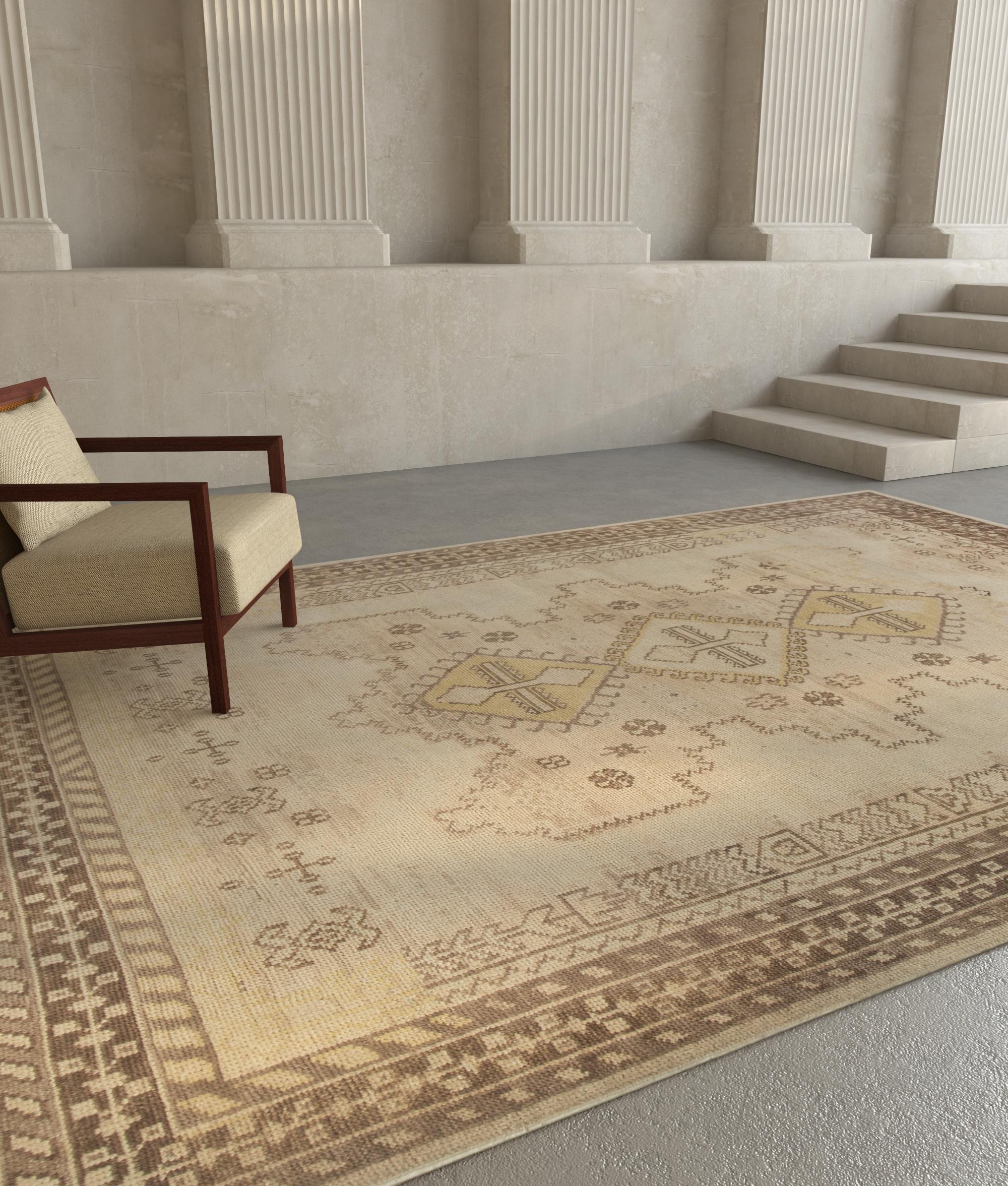 Jaipur Rugs Combinando ispirazioni classiche e orientali, i tappeti annodati a mano della collezione Thyme onorano l'arte, l'eredità e la lavorazione, unendo il passato e il presente. Caratterizzati da tonalità terrose come il beige, il carbone, il