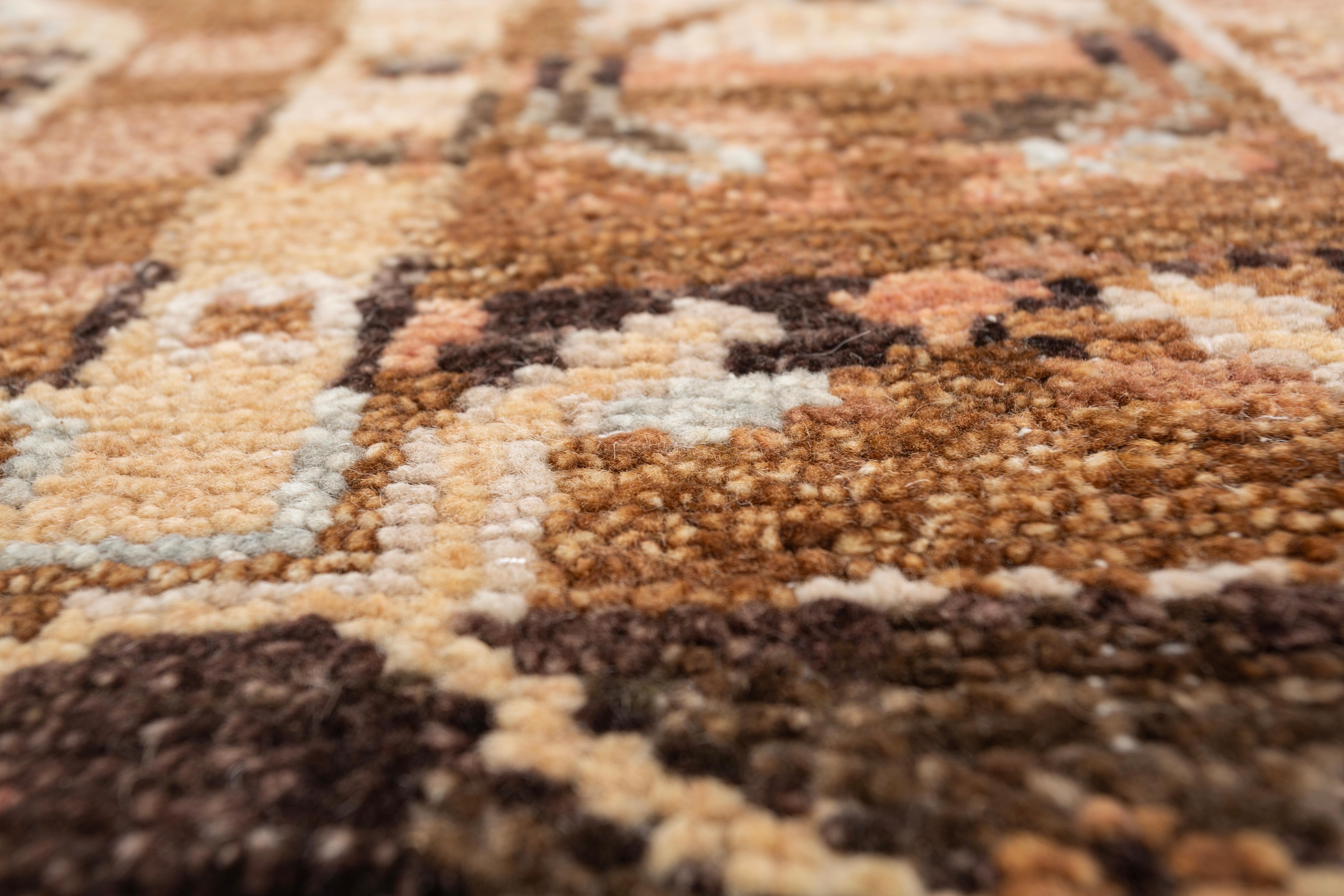 Jaipur Rugs By Carved with ornate designs and patterns that will transport you to an ethereal realm of aesthetics, the Viscaya collection is sure to floor you with its design and character. This exquisite line of rugs has been hand knotted to
