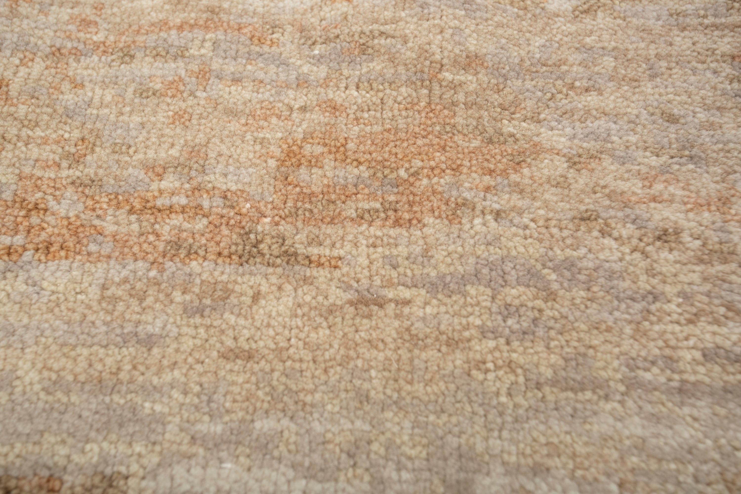 Explore modern designs for a contemporary space with the opulent Uvenuti collection. A collection of mesh textures and abstract designs, Uvenuti weaves a calm atmosphere with on-trend blues, saturated grays, and earth hues of white. Knotted to