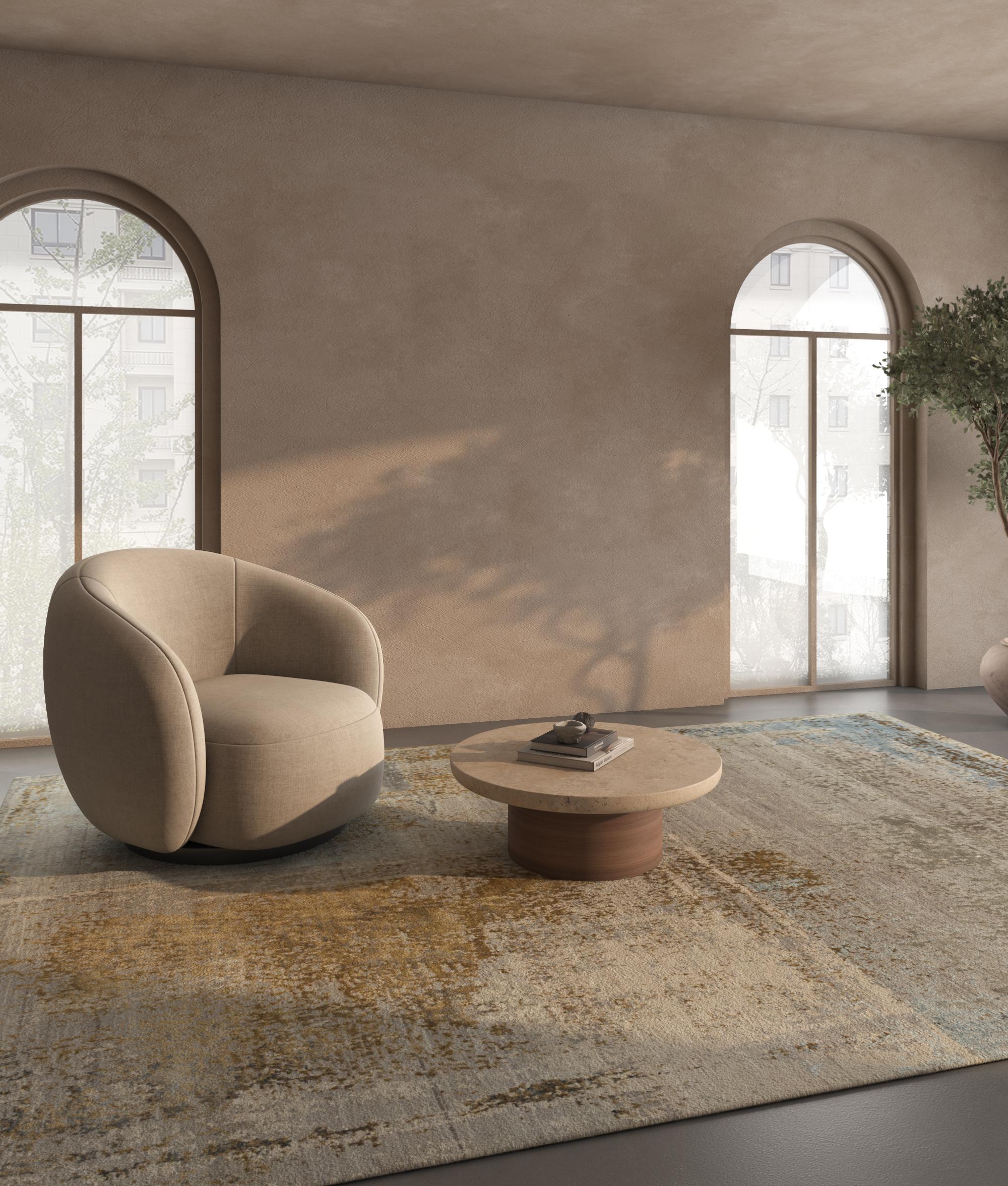 La collezione Gauri Khan per Jaipur Rugs porta storie inedite di fascino rustico negli spazi moderni. Creata per riflettere la moltitudine di tradizioni, forme e colori che si trovano nell'India rurale, questa squisita linea di tappeti sfuma le