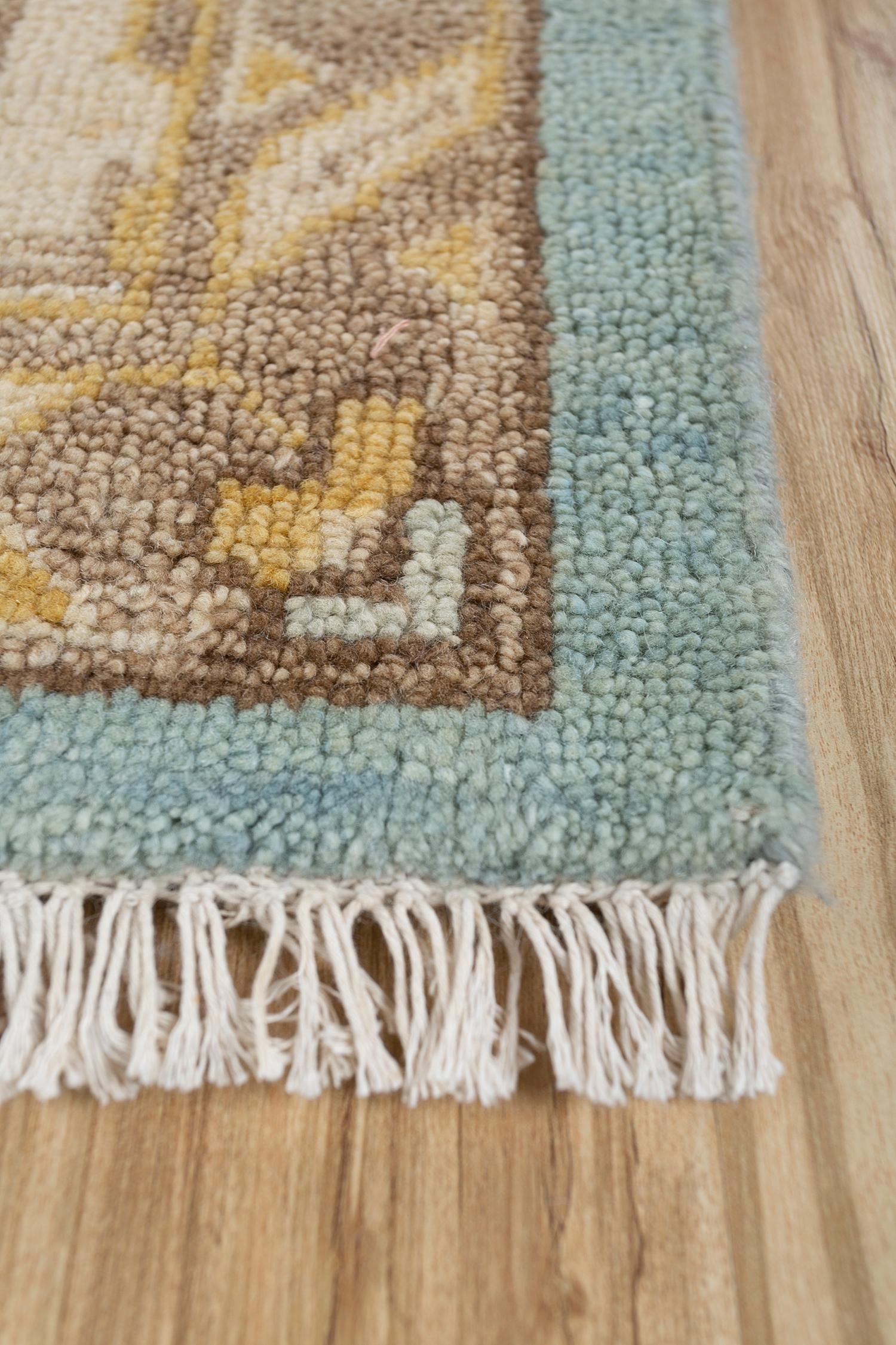 Hand-Knotted Jaipur Rugs Mineral & Winter White 240X300 cm Hand Knotted Carpet For Sale