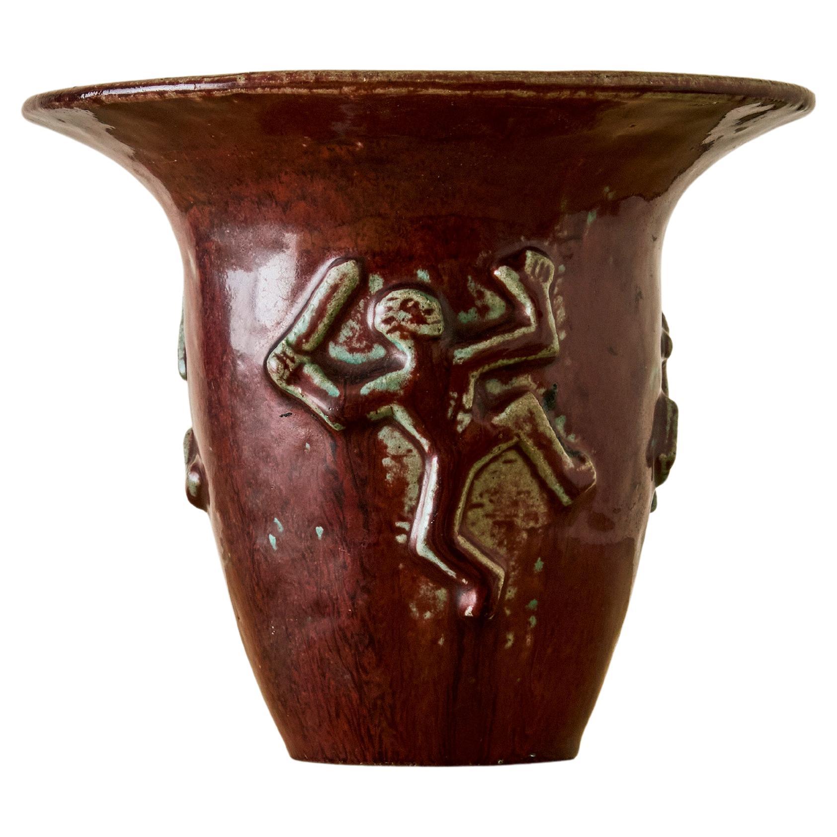 Vaso Figurato Bordeaux di Jais Nielsen C. 1935