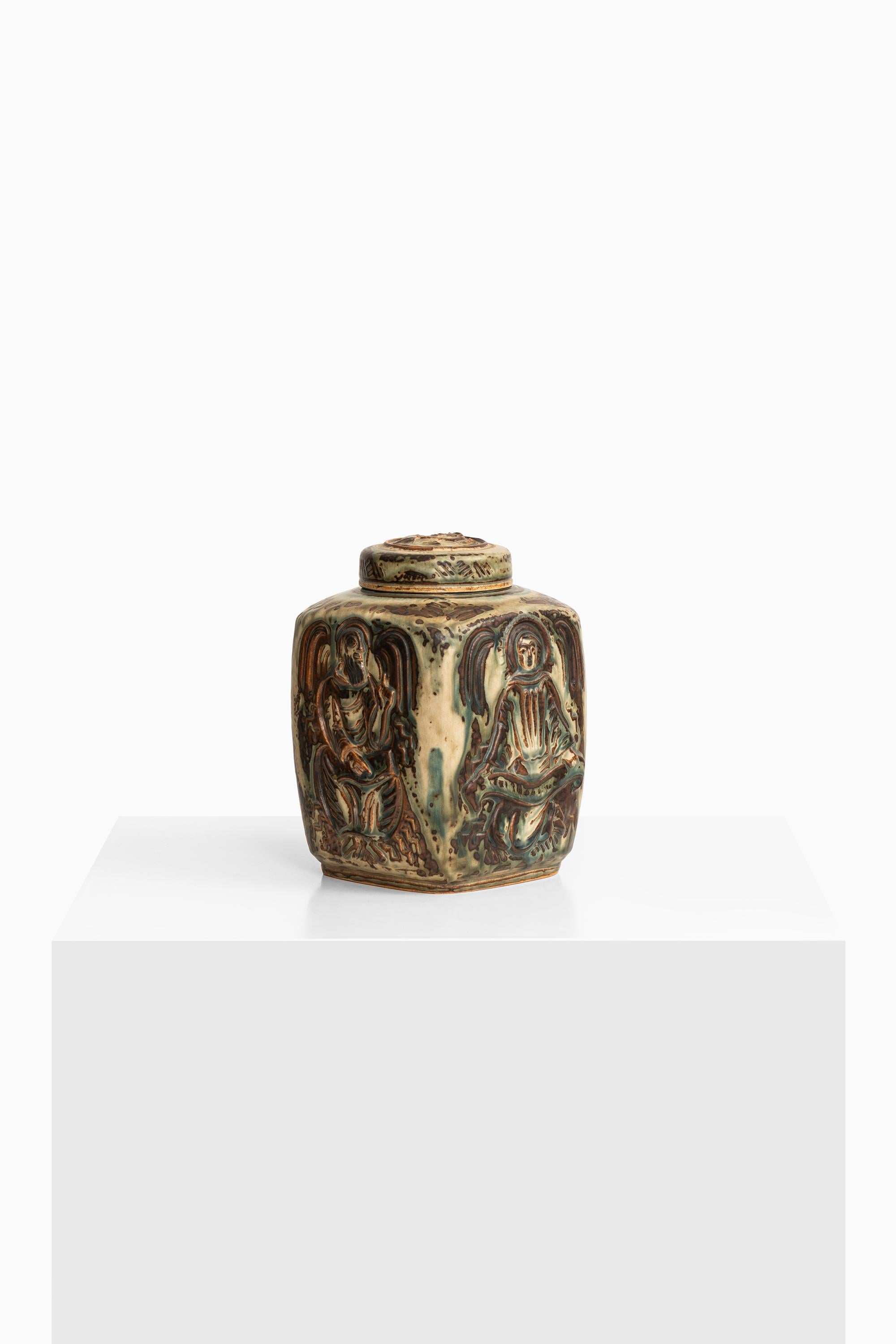 Ceramic vase / urn with lid designed by Jais Nielsen. Produced by Royal Copenhagen in Denmark.