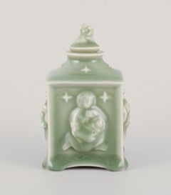 Jais Nielsen for Royal Copenhagen. Rare ceramic tea caddy. Celadon glaze.