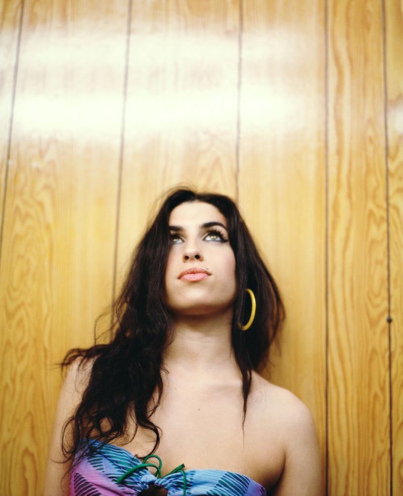 Jake Chessum Portrait Photograph - Amy Winehouse, London