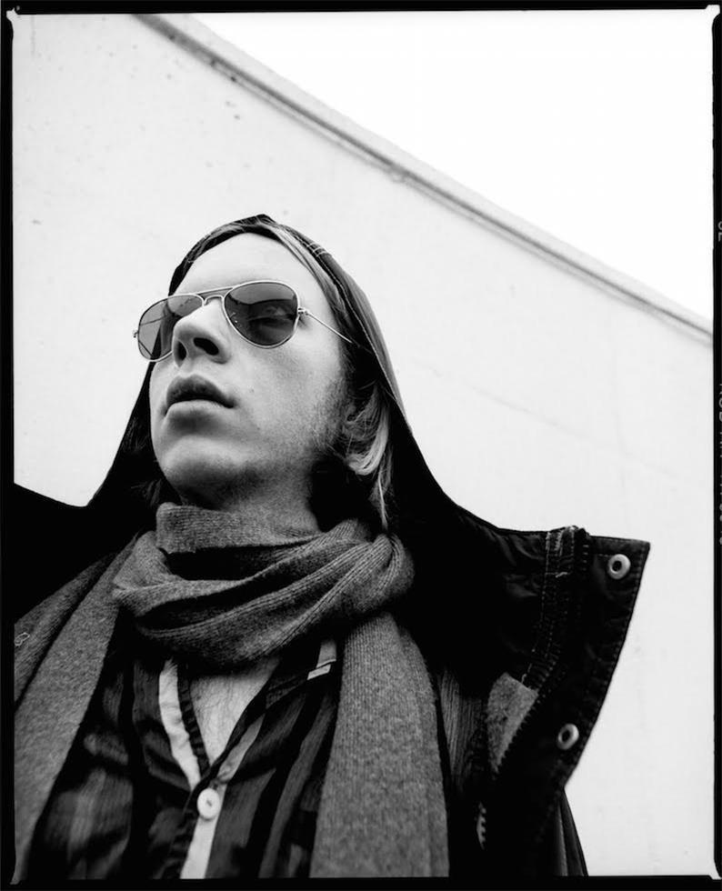 Jake Chessum Black and White Photograph - Beck, London