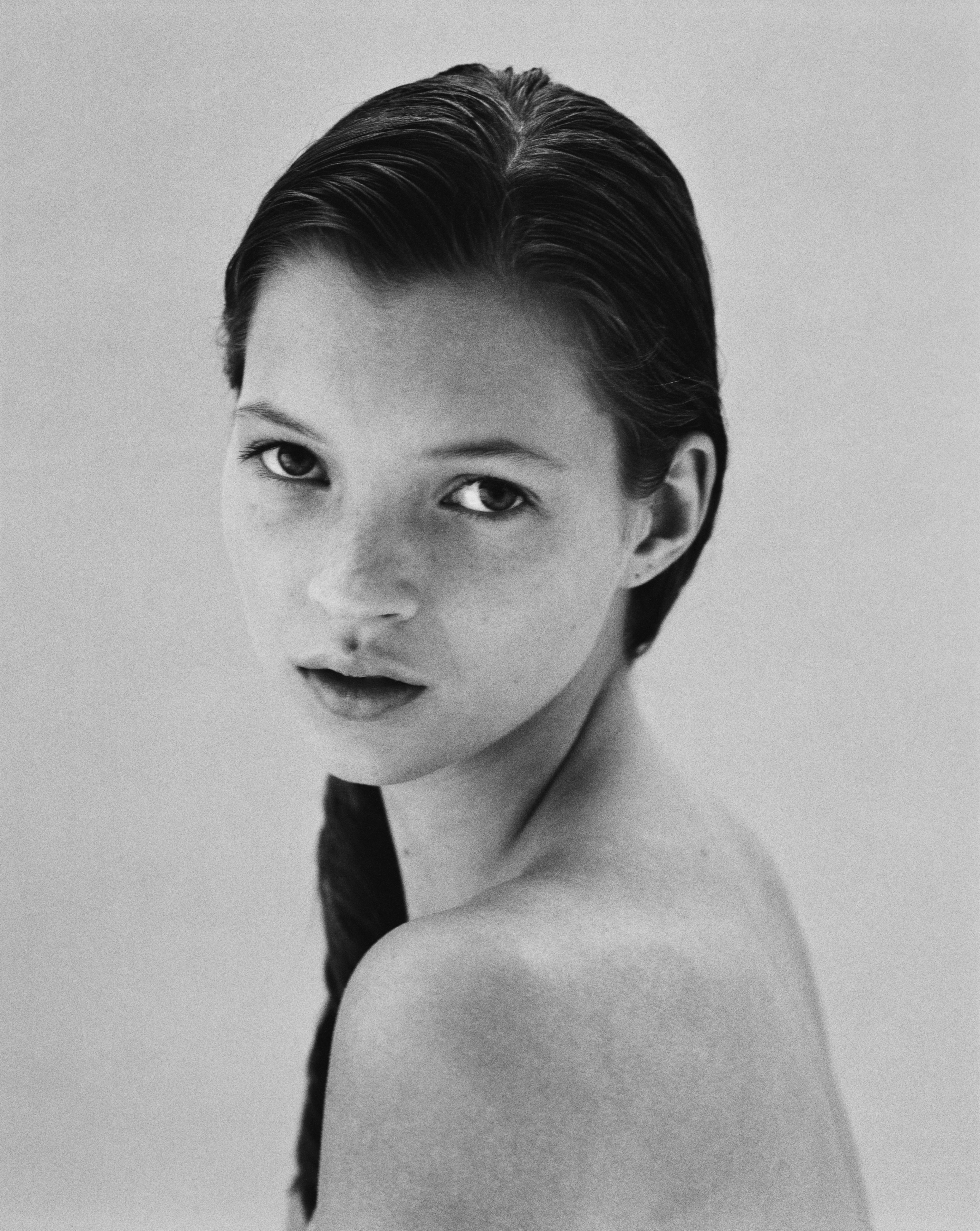 Jake Chessum Black and White Photograph - Kate Moss at 16