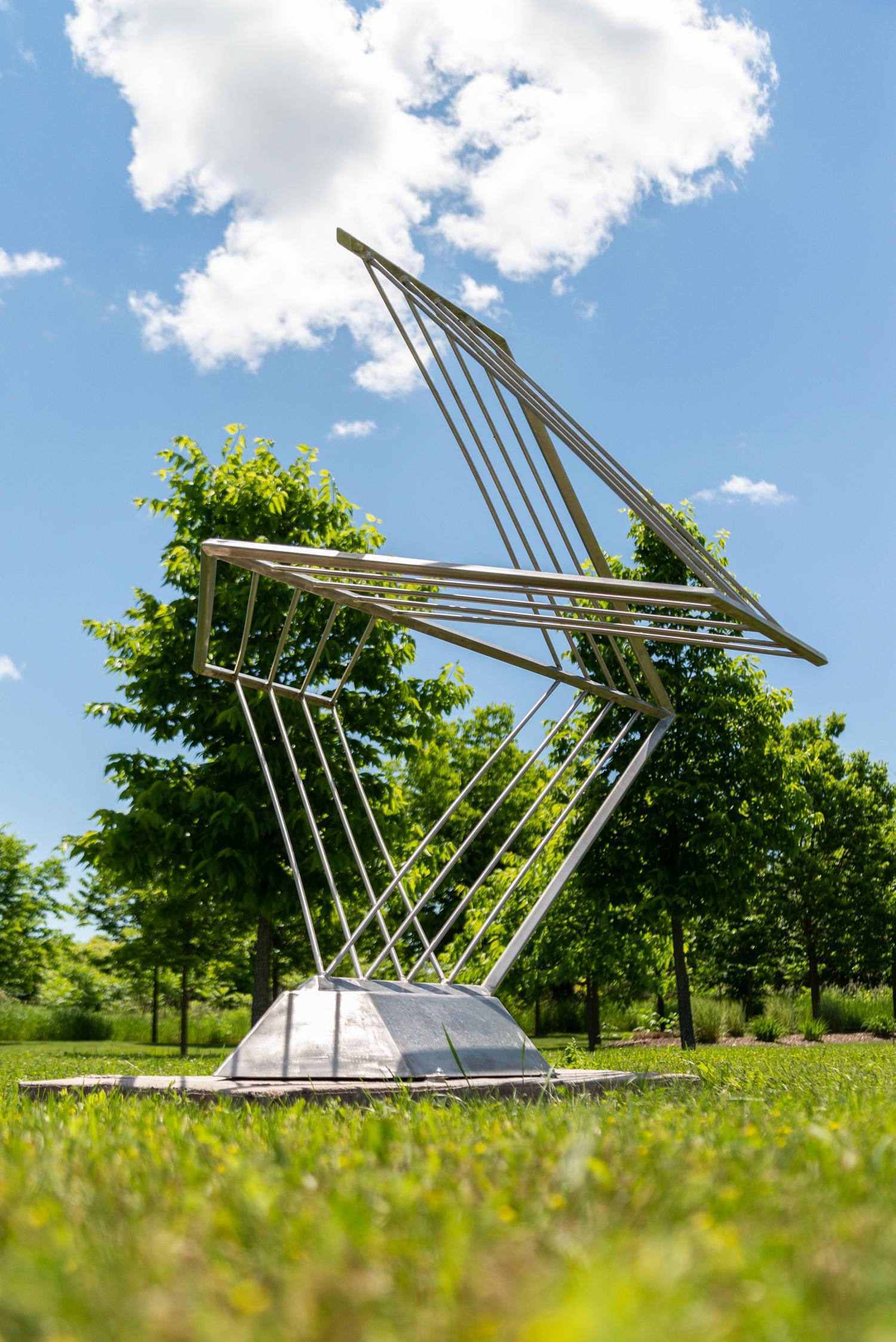 Mach I - Aviation tribute, abstract, polished stainless steel, outdoor sculpture For Sale 4