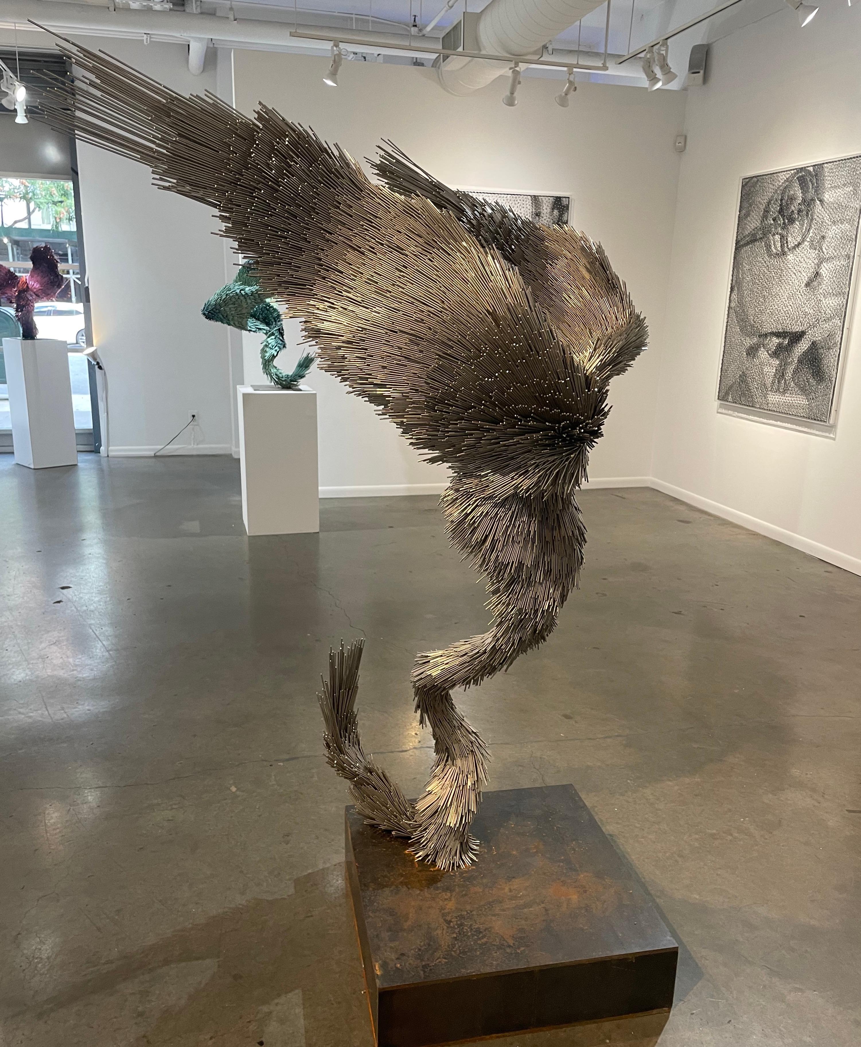 Jake Michael Singer (b. 1991) experiments with a broad range of disciplines from photography to works on paper, and commands an exquisite mastery of sculpture. Drawing inspiration from the emergent behavior of flocking birds, where the individual is