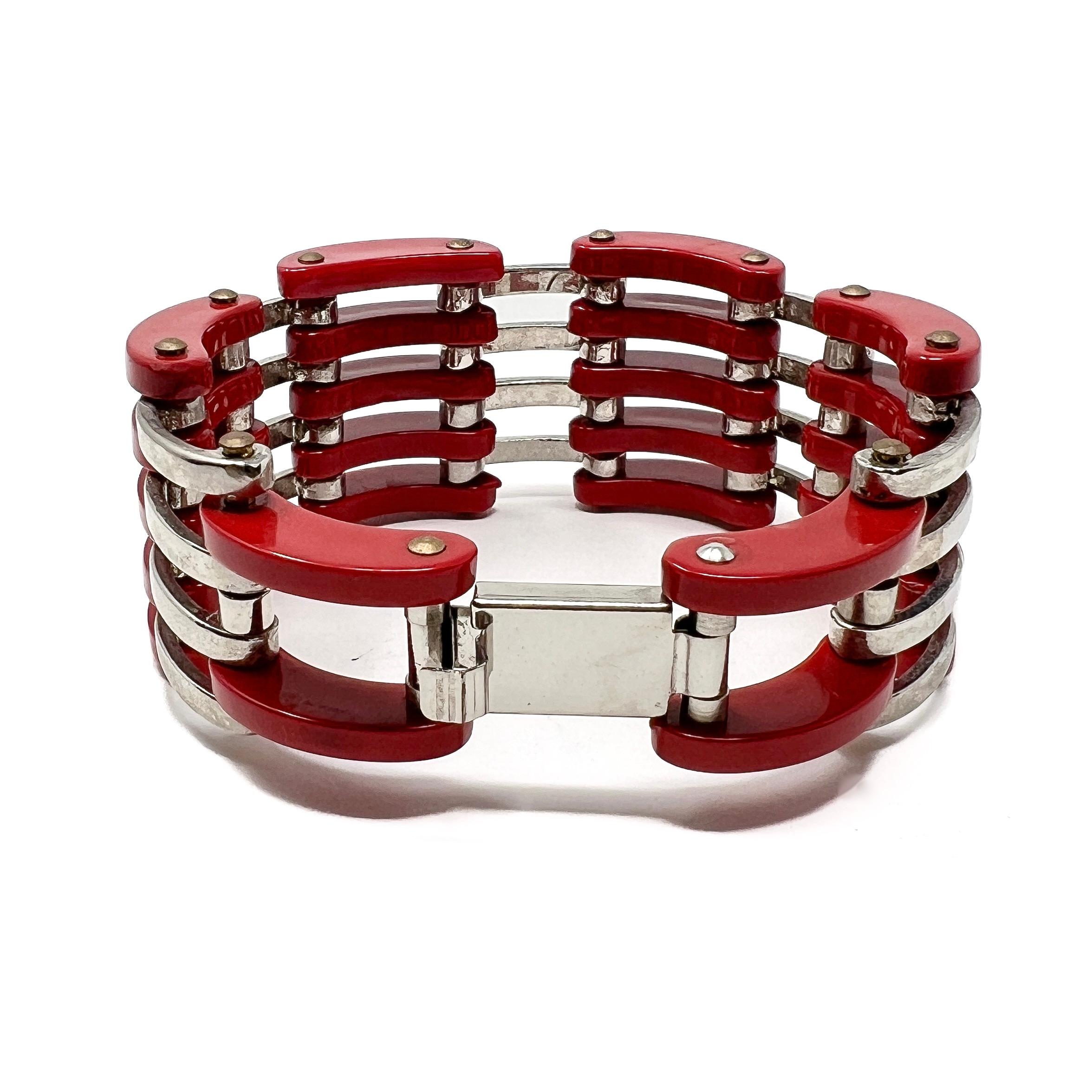 Jakob Bengel Bracelet vintage des années 1930 chromé et Galalith rouge Pour femmes en vente