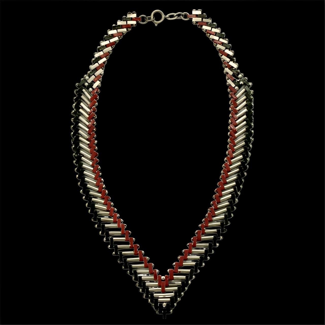 Jakob Bengel Art Deco Chrome Red and Black Enamel Necklace circa 1930s For Sale 4