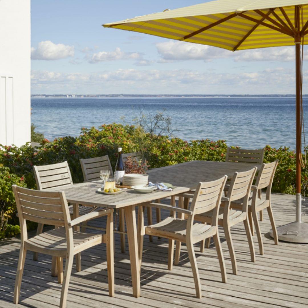 Jakob Berg outdoor 'Ballare' adjustable teak dining table for Skagerak

Skagerak was founded in 1976 by Jesper and Vibeke Panduro, who took inspiration from their love of Scandinavian design and its rich tradition. The brand emphasizes