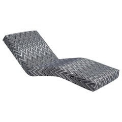 Jalamar Outdoor Black and White Zigzag Chaise Longue