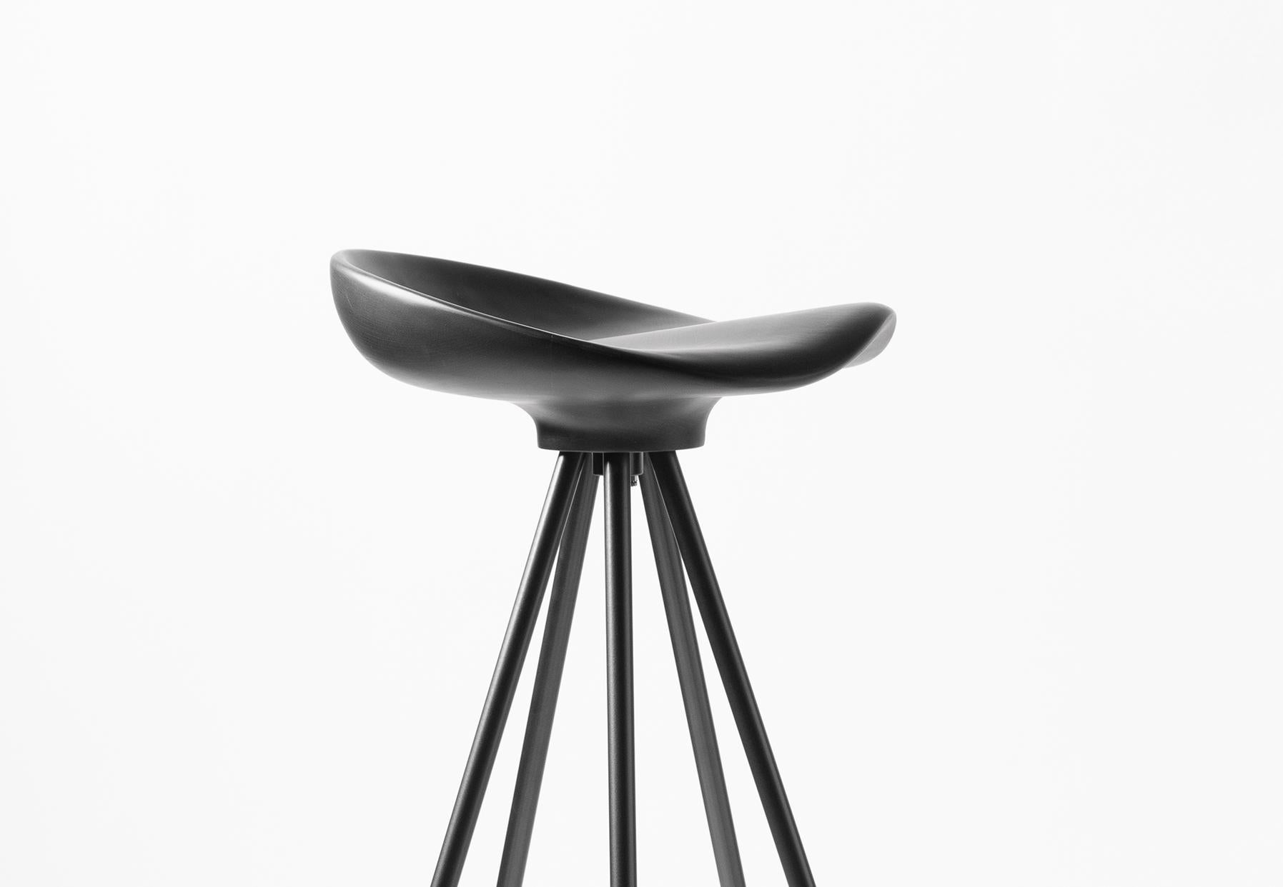 The Jamaica Stool is Spanish classic, and one of the best designed stools in history. Designed in 1991 by interior designer Pepe Cortes, the stool remains as modern as ever. Its materials and durabiluty make the chair idea for a variety of settings.