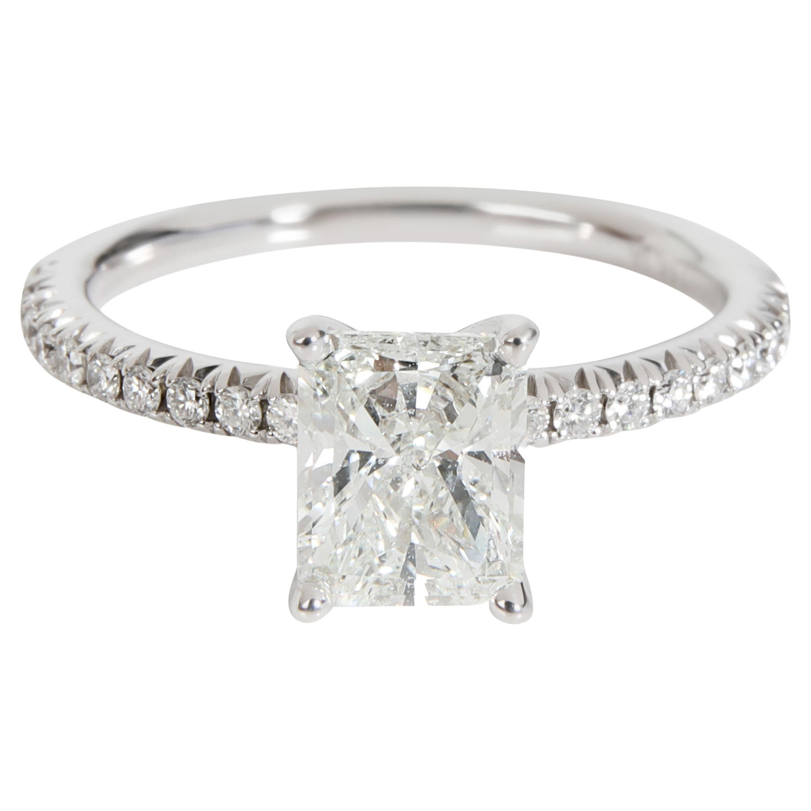 James Allen Blue Sapphire Diamond Engagement Ring in 18K Yellow Gold 0.31 CTW For Sale at 1stDibs