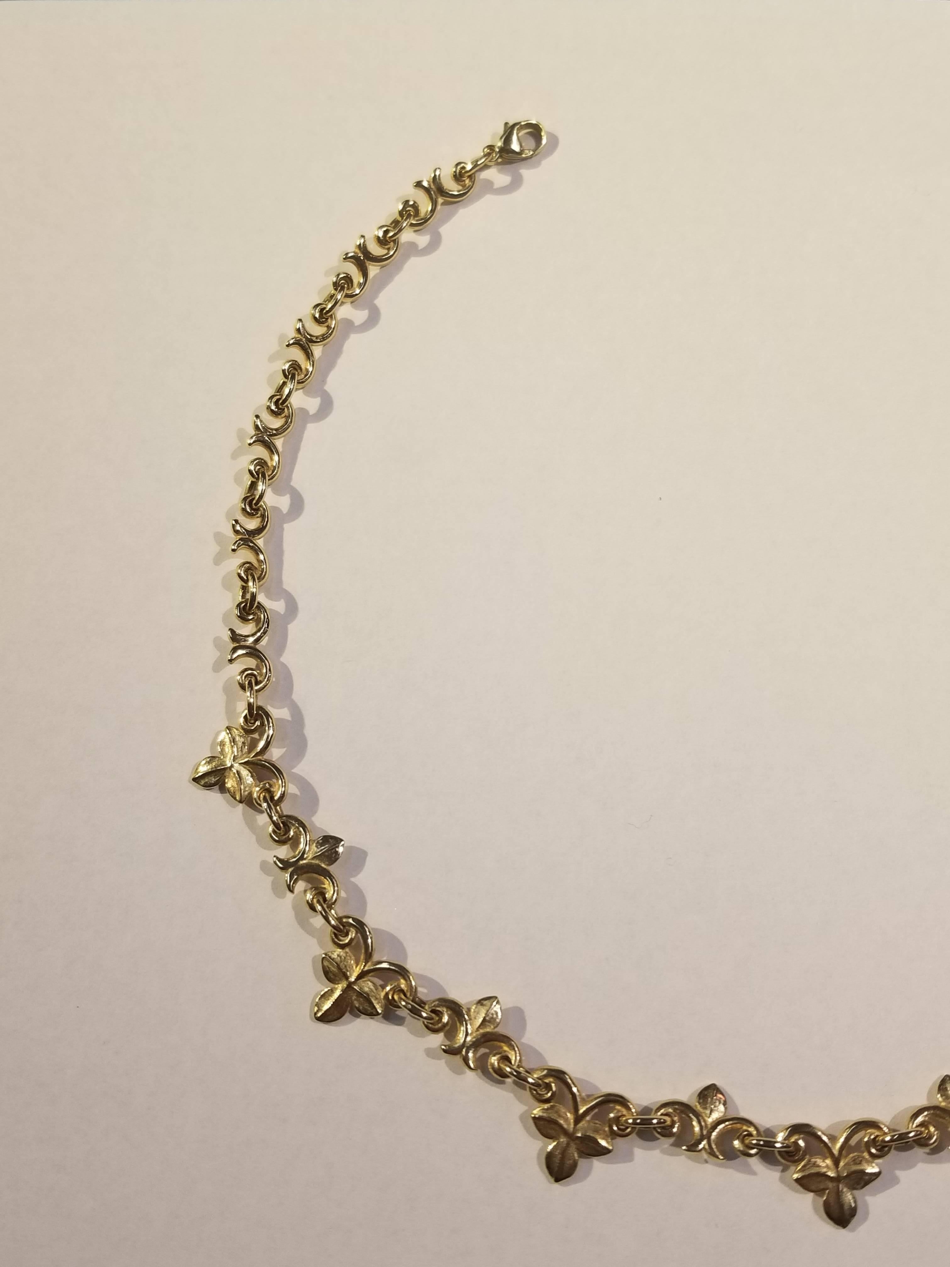 James Avery, 14 Karat Yg Necklace In Excellent Condition For Sale In Santa Fe, NM