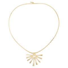 James Avery 14k Gold Collar Necklace Hammered Gold Sun Pendant