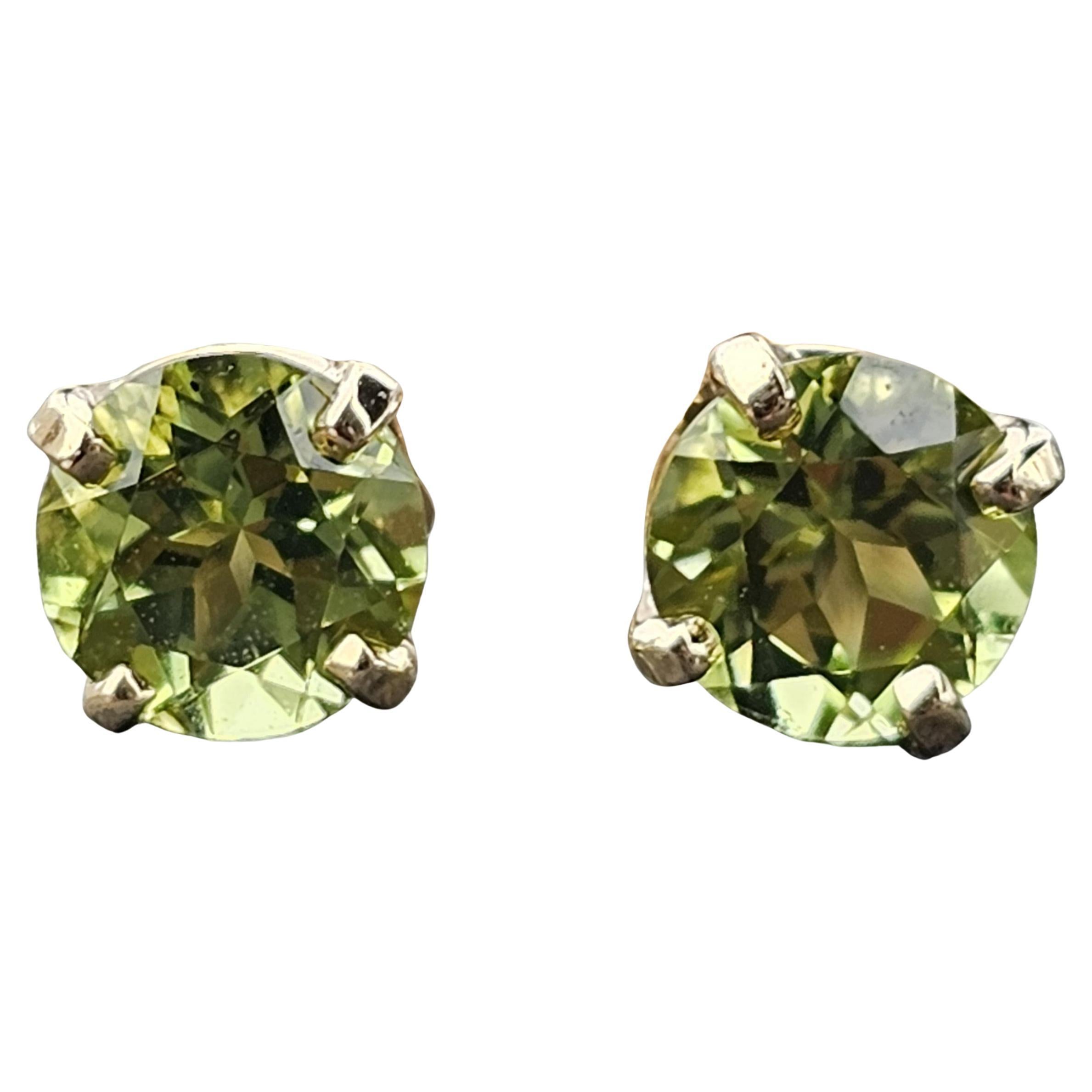 James Avery Peridot Green Stud Earrings 14k Yellow Gold Birthstone August 5mm For Sale