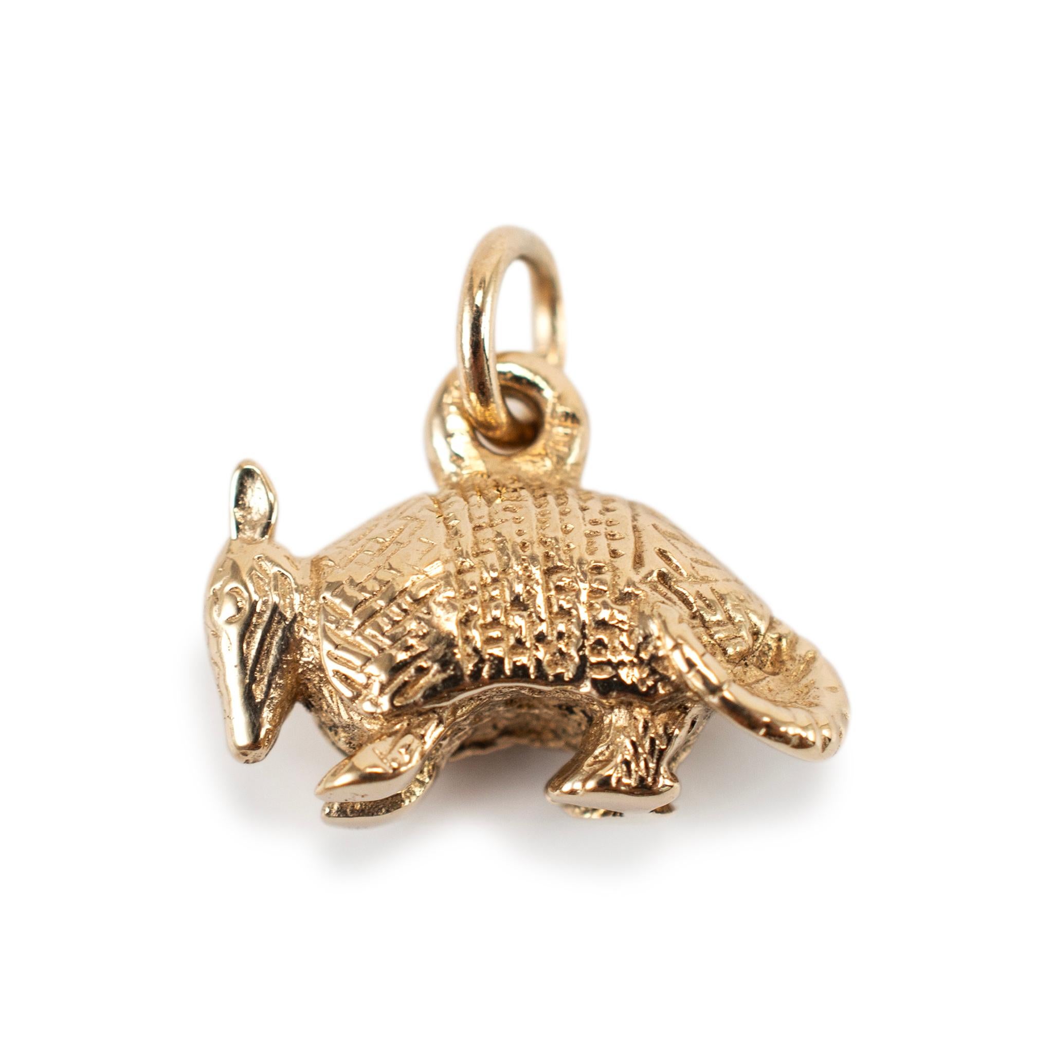 Brand: James Avery

Gender: Ladies

Metal Type: 14K Yellow Gold

Length: 0.25 inches

Weight: 2.35 grams

One, 14K yellow gold charm. Engraved with 