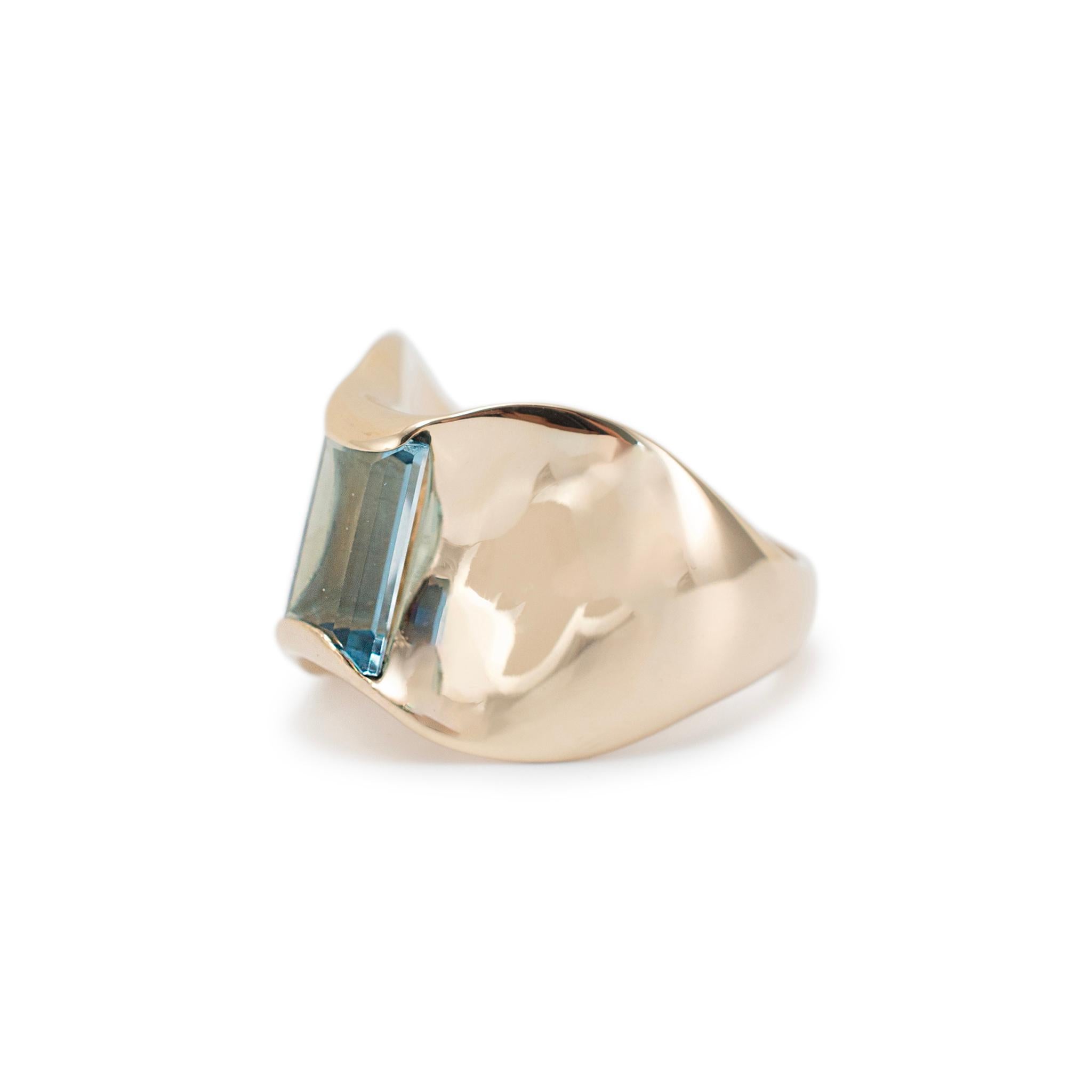Uncut James Avery Retired Monaco 14K Yellow Gold Blue Topaz Cocktail Ring For Sale
