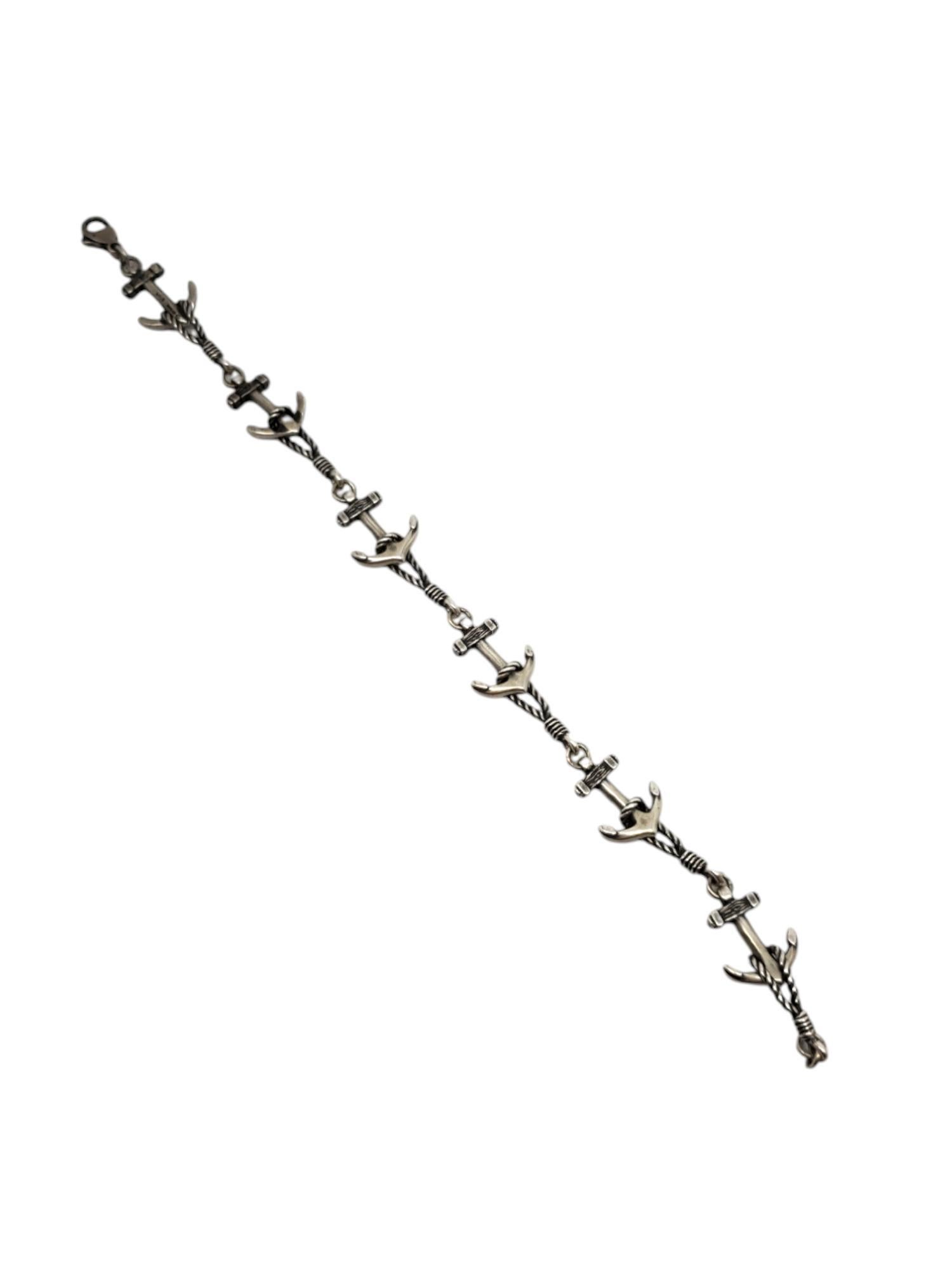James Avery Sterling Silver Anchor Bracelet # 19657 In Good Condition For Sale In Washington Depot, CT