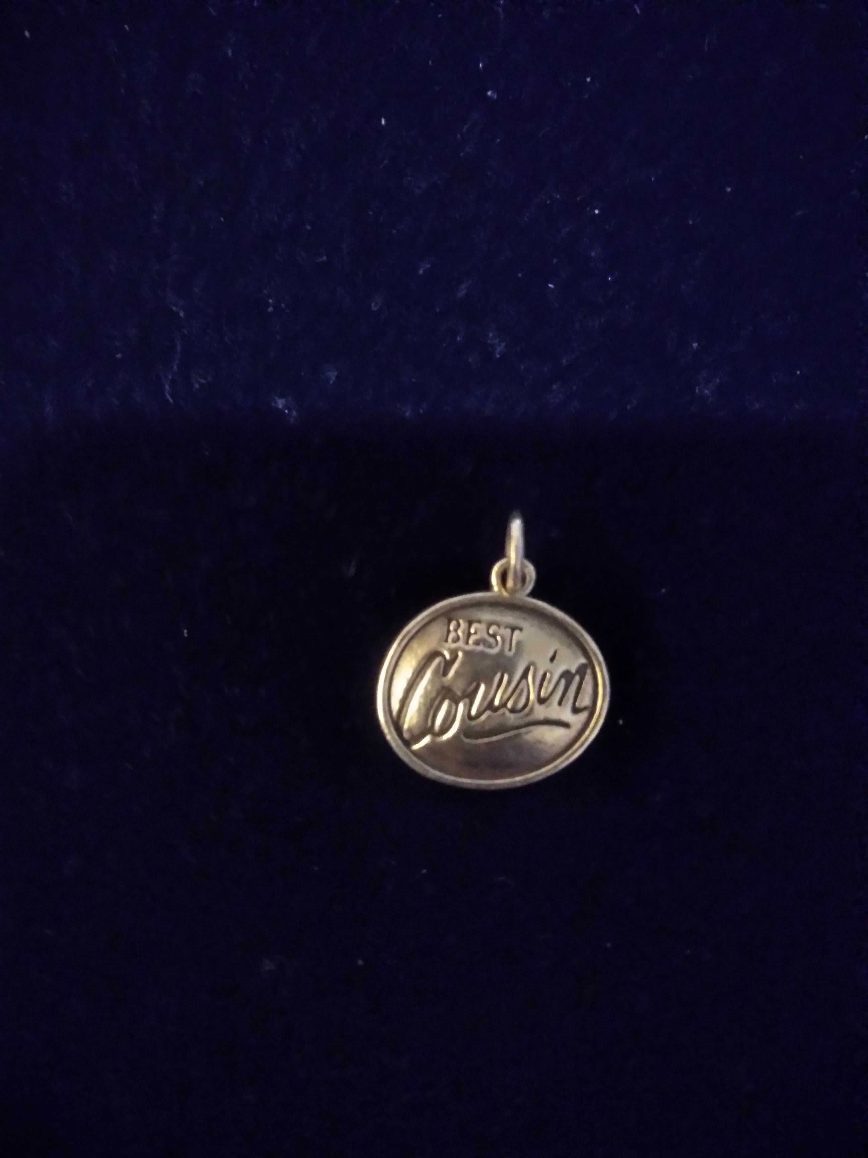 James Avery Sterling Silver Best Cousin Charm Pendant In Good Condition In Pasadena, TX