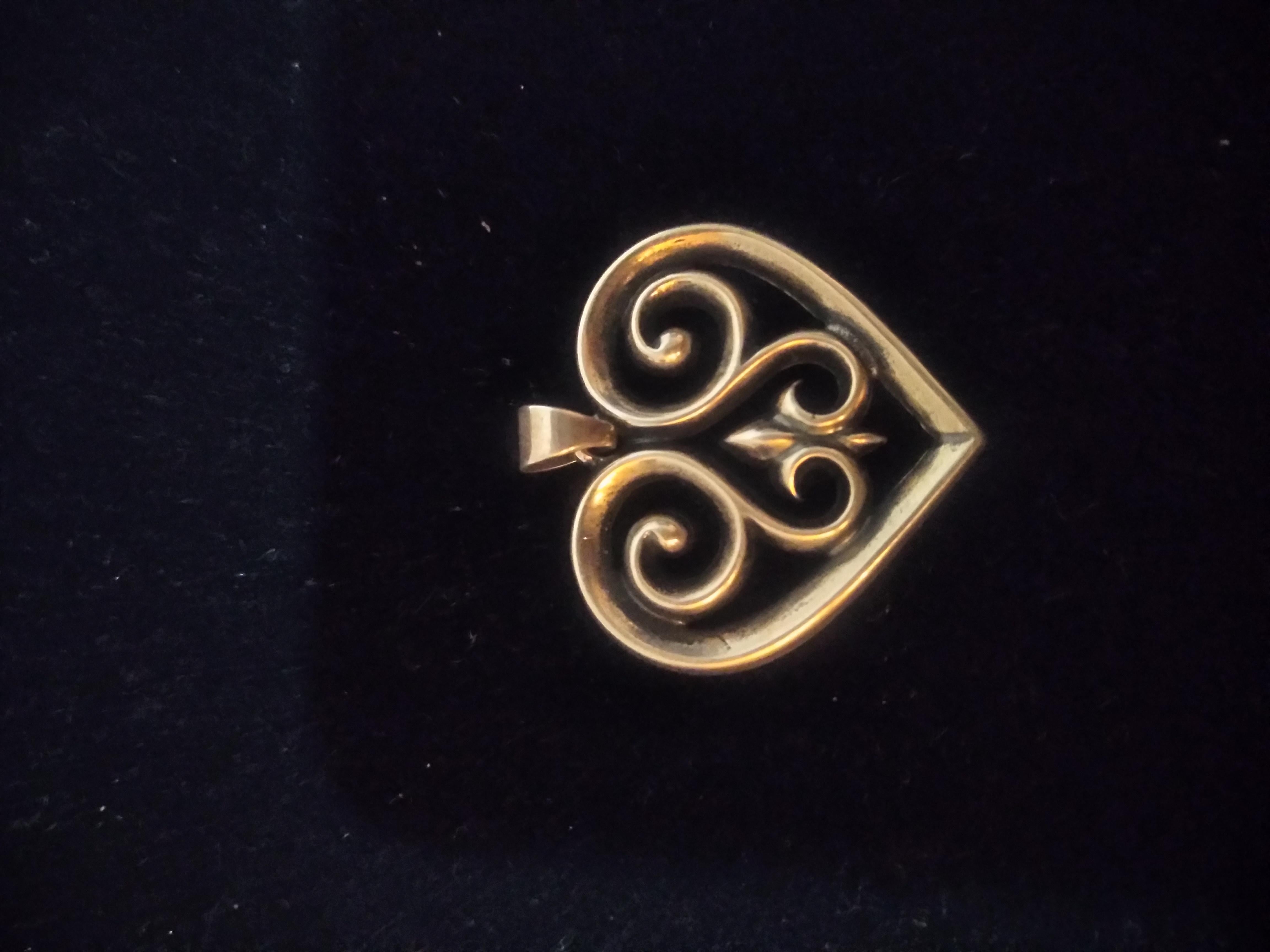 James Avery Sterling Silver Filligree Heart Pendant 2