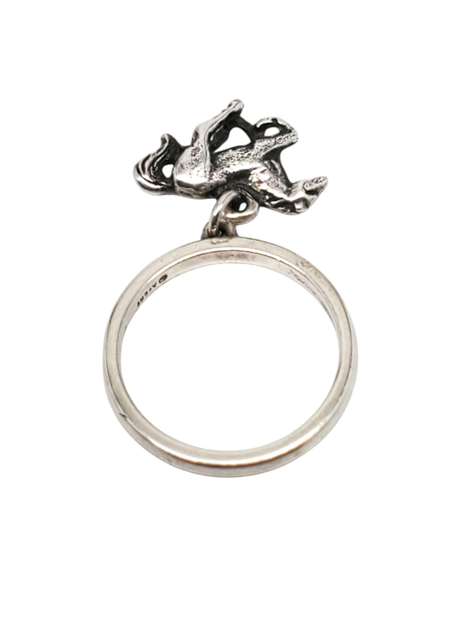 James Avery Sterling Silver Horse Dangle Ring Size 6 #20820 In Good Condition For Sale In Washington Depot, CT