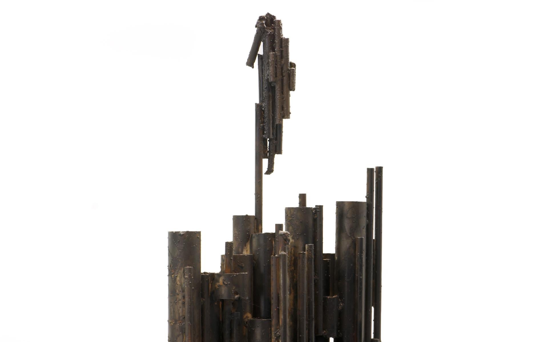 James Bearden Sculpture monumentale au sol 