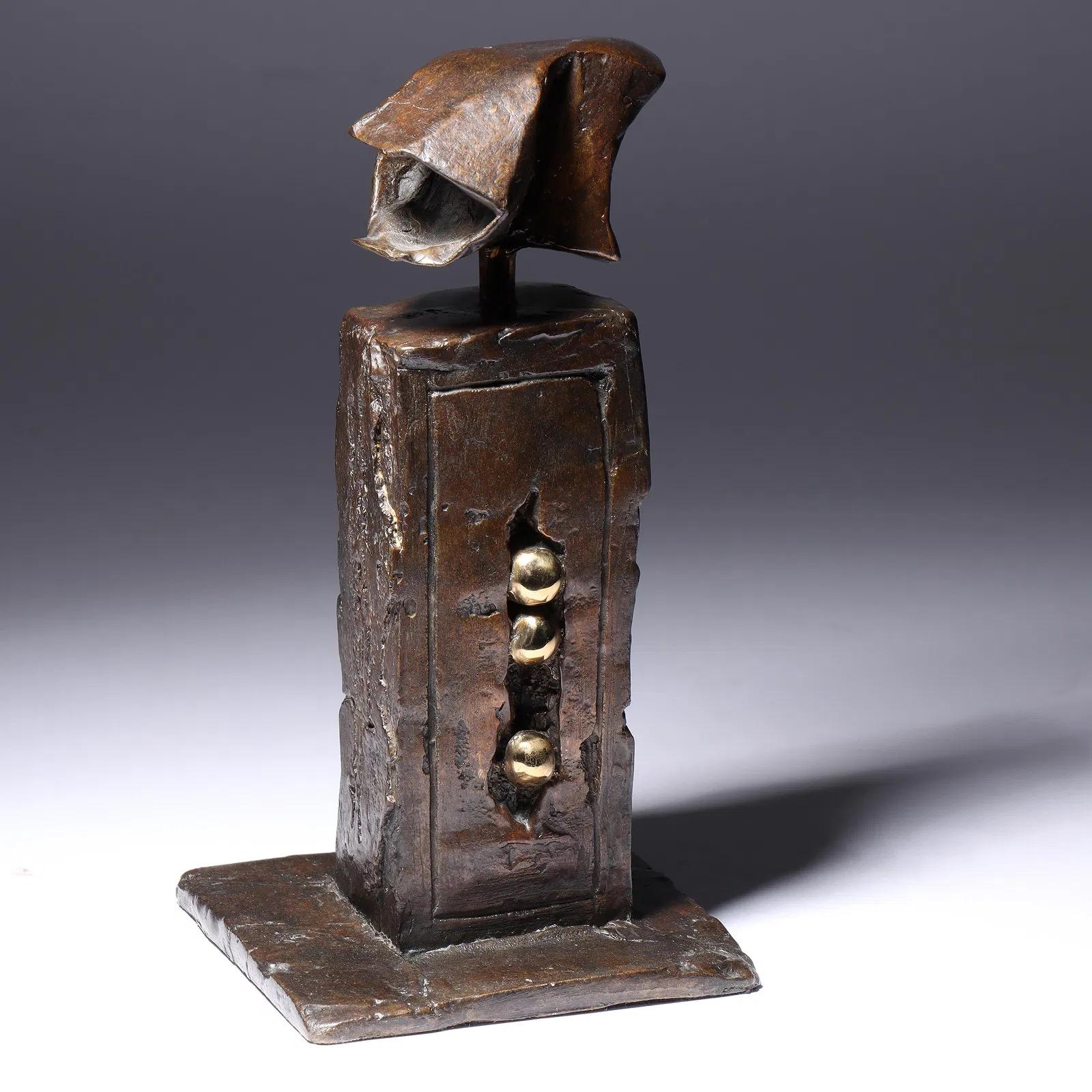 Personnage James Coignard  Bronze Sculpture For Sale 6