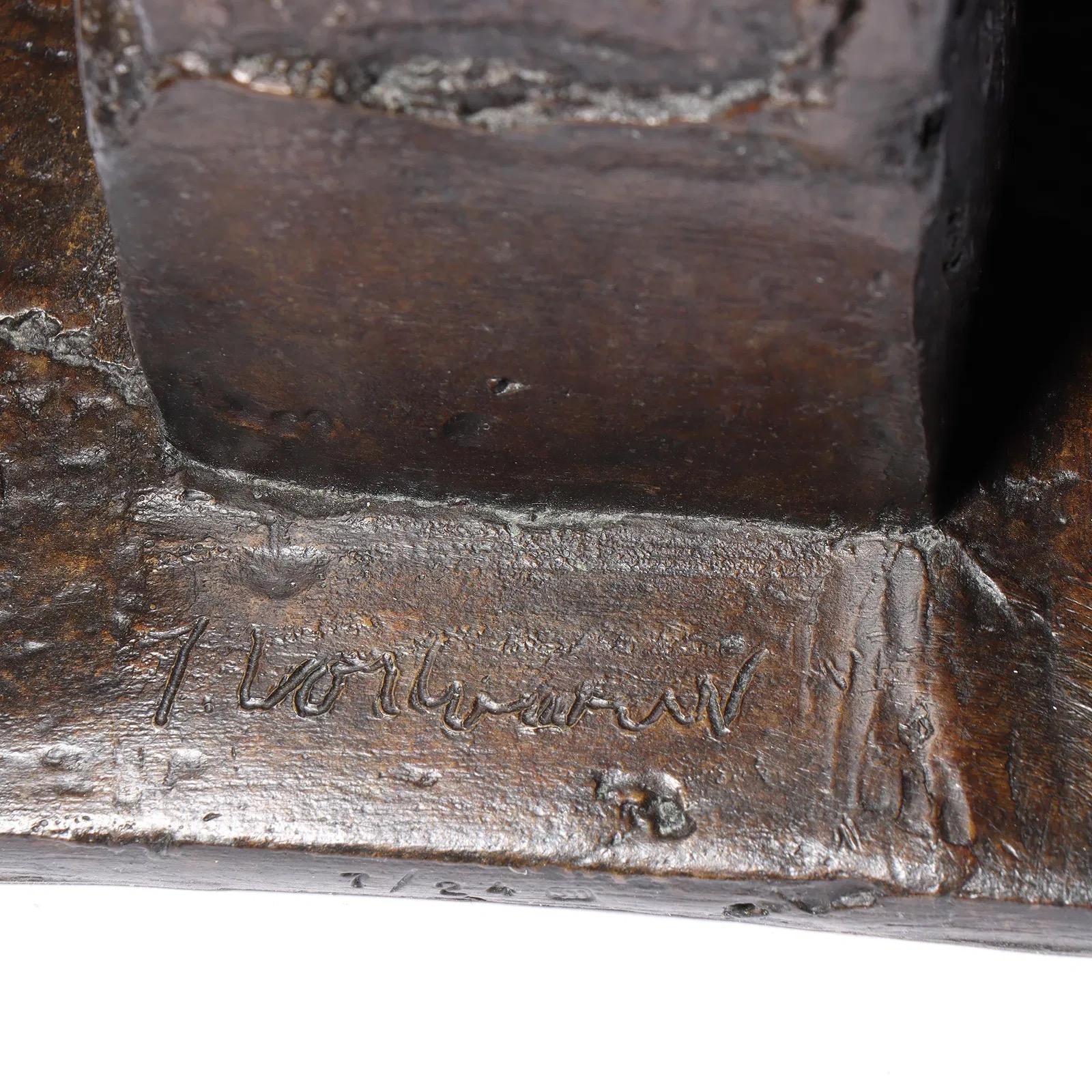 Personnage James Coignard  Bronze Sculpture For Sale 8