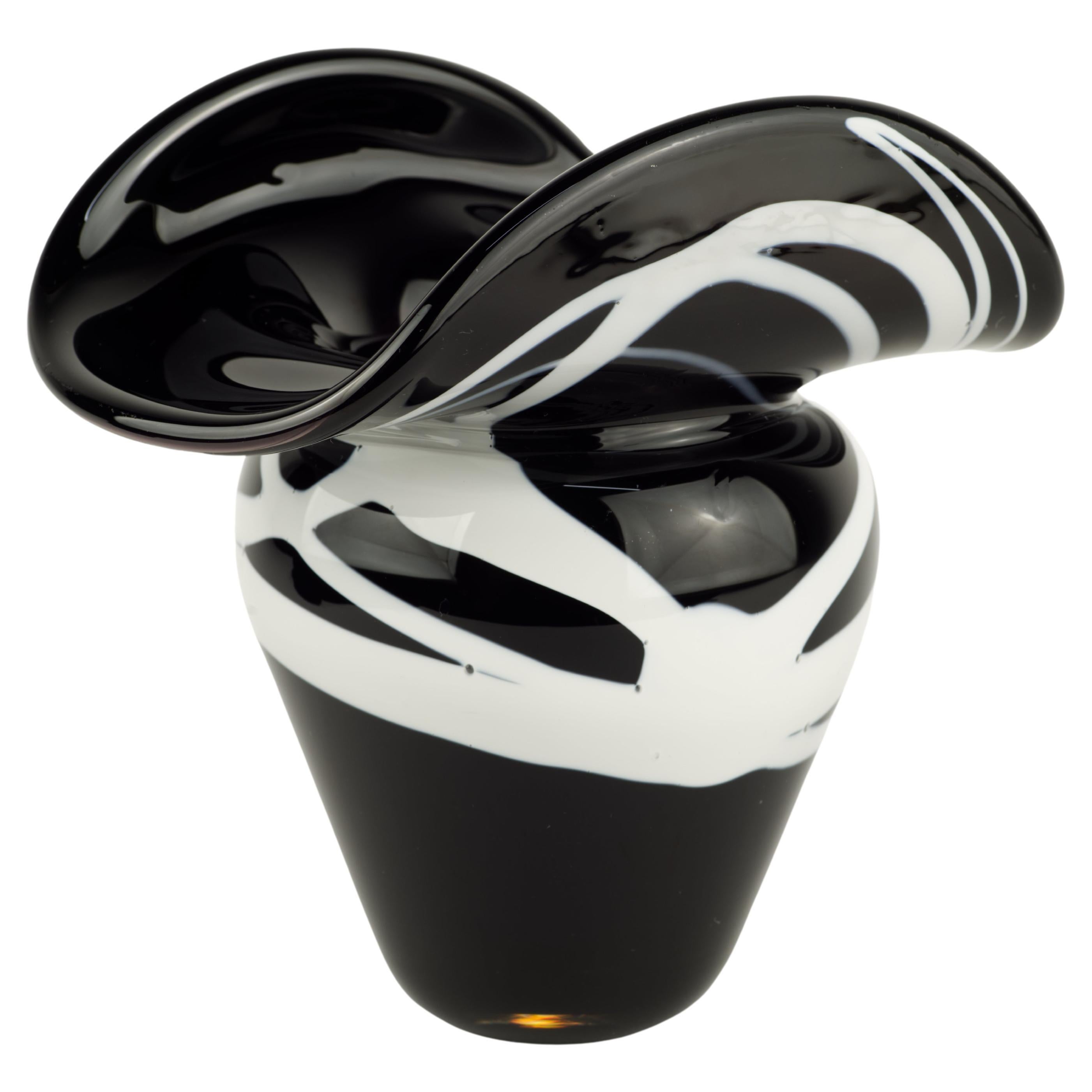James Curtis Modernist Black and White Vase, Seattle Art Glass