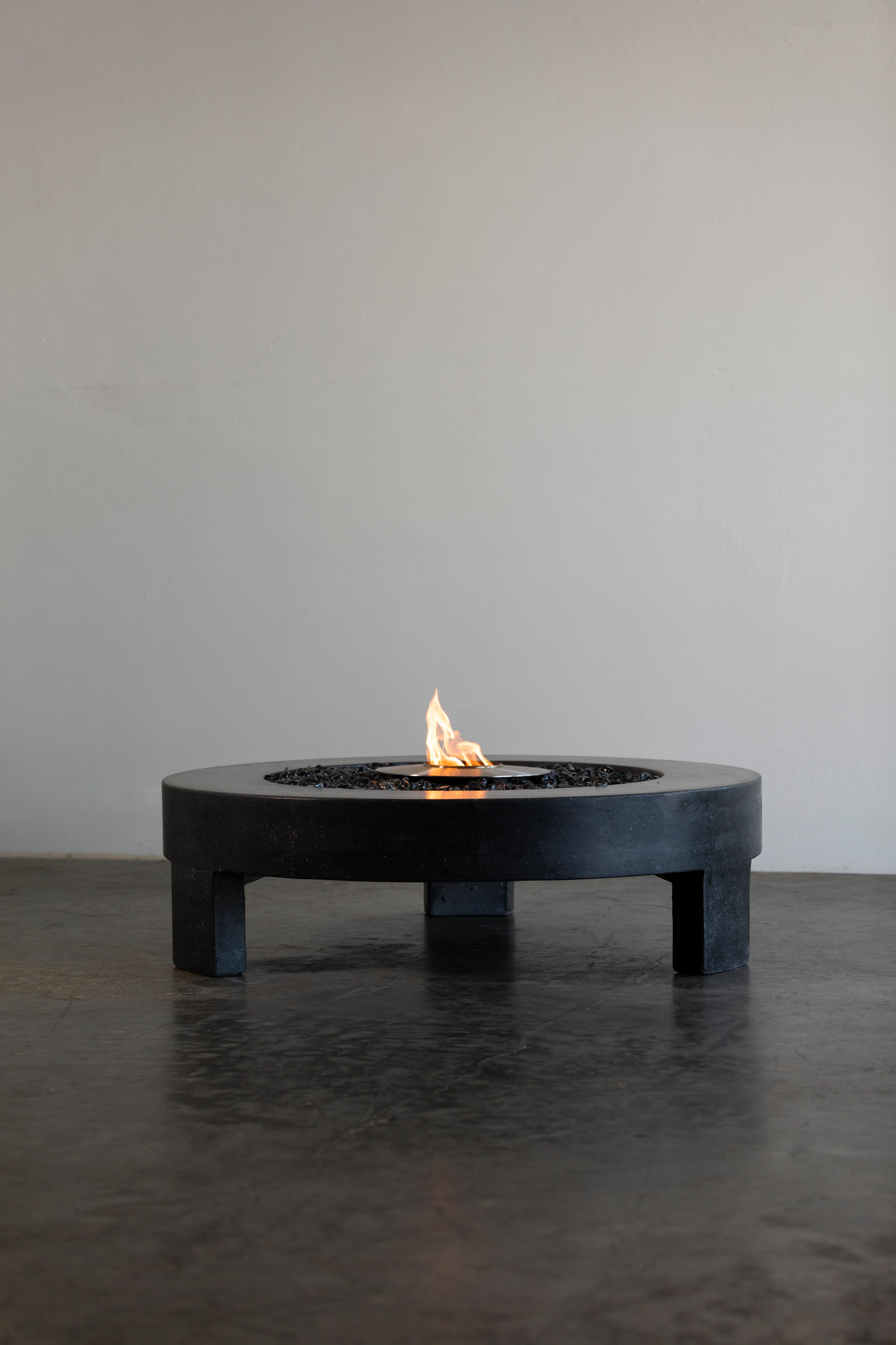 Brutalist James de Wulf 3-Legged Concrete Fire Table For Sale