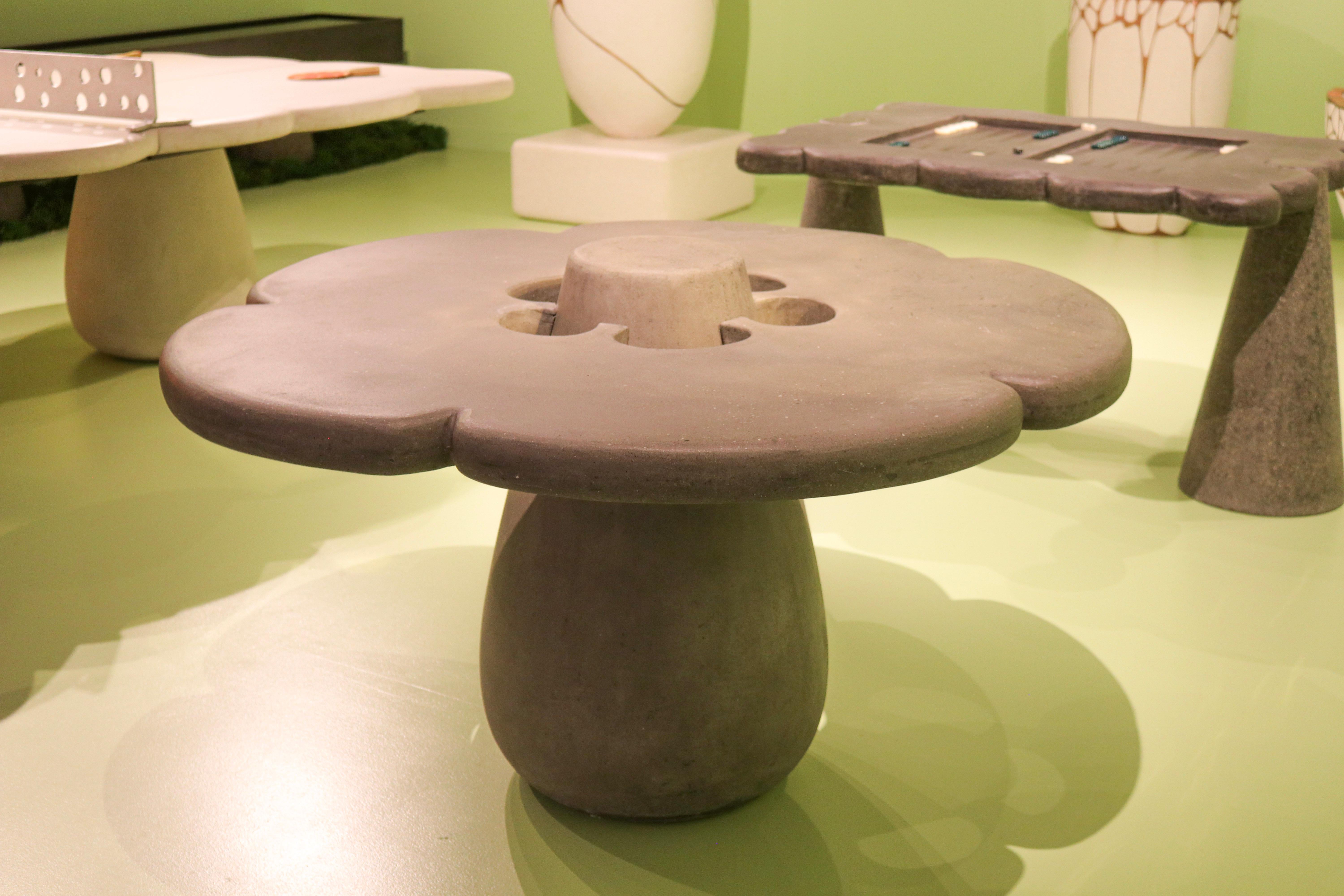 Table Blueberry de James de Wulf, disponible maintenant en vente 3