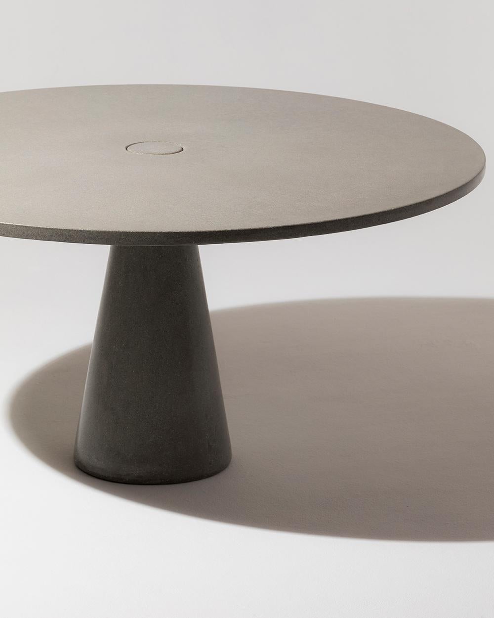 James de Wulf Custom Locking Round Dining Table, 72