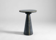 Table d'appoint Exo en béton et bronze de James DeWulf, États-Unis, 2021