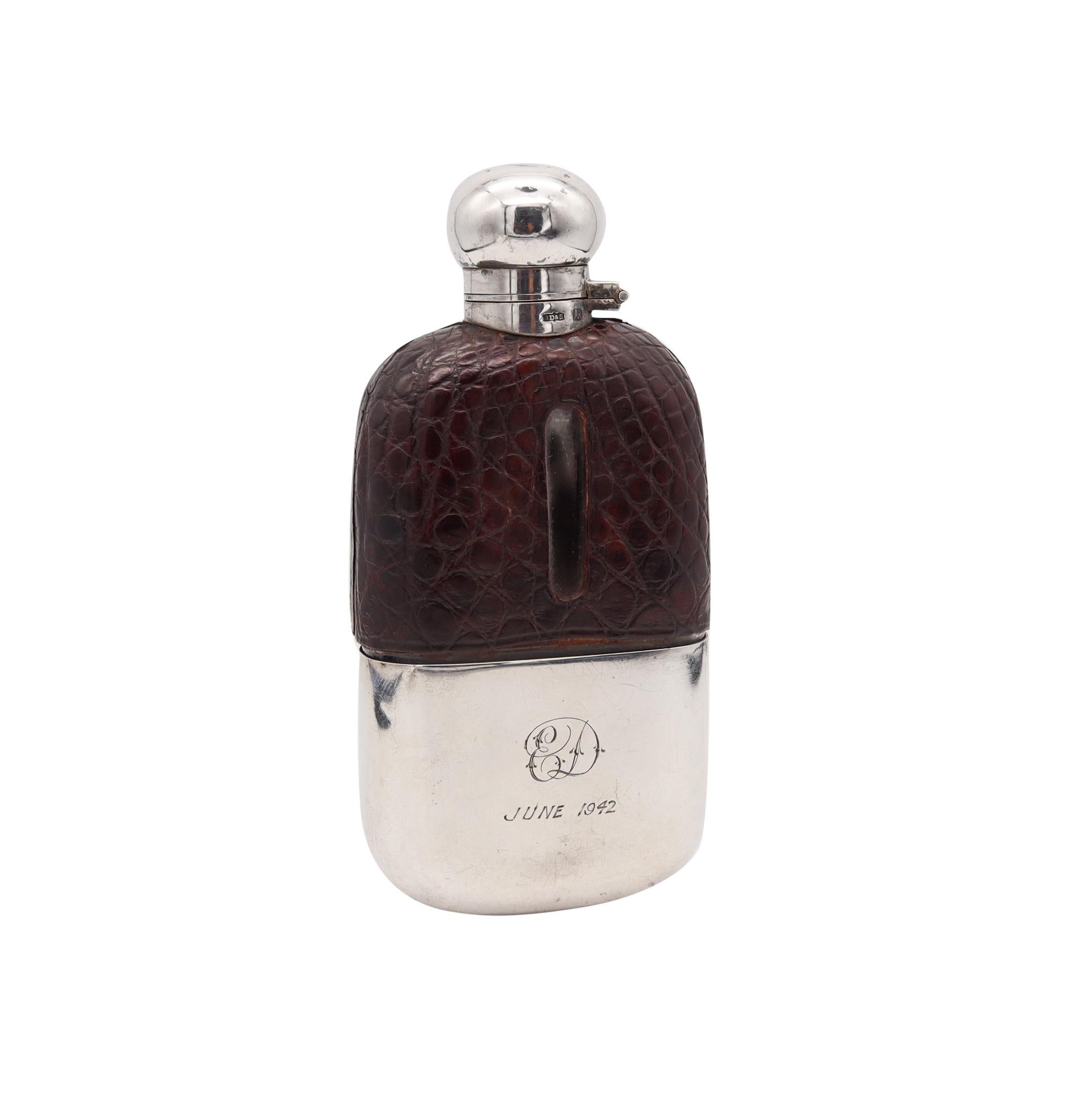 James Dixon & Sons 1894 Sheffield Medium Liquor Flask Sterling Silver & Leather In Excellent Condition In Miami, FL