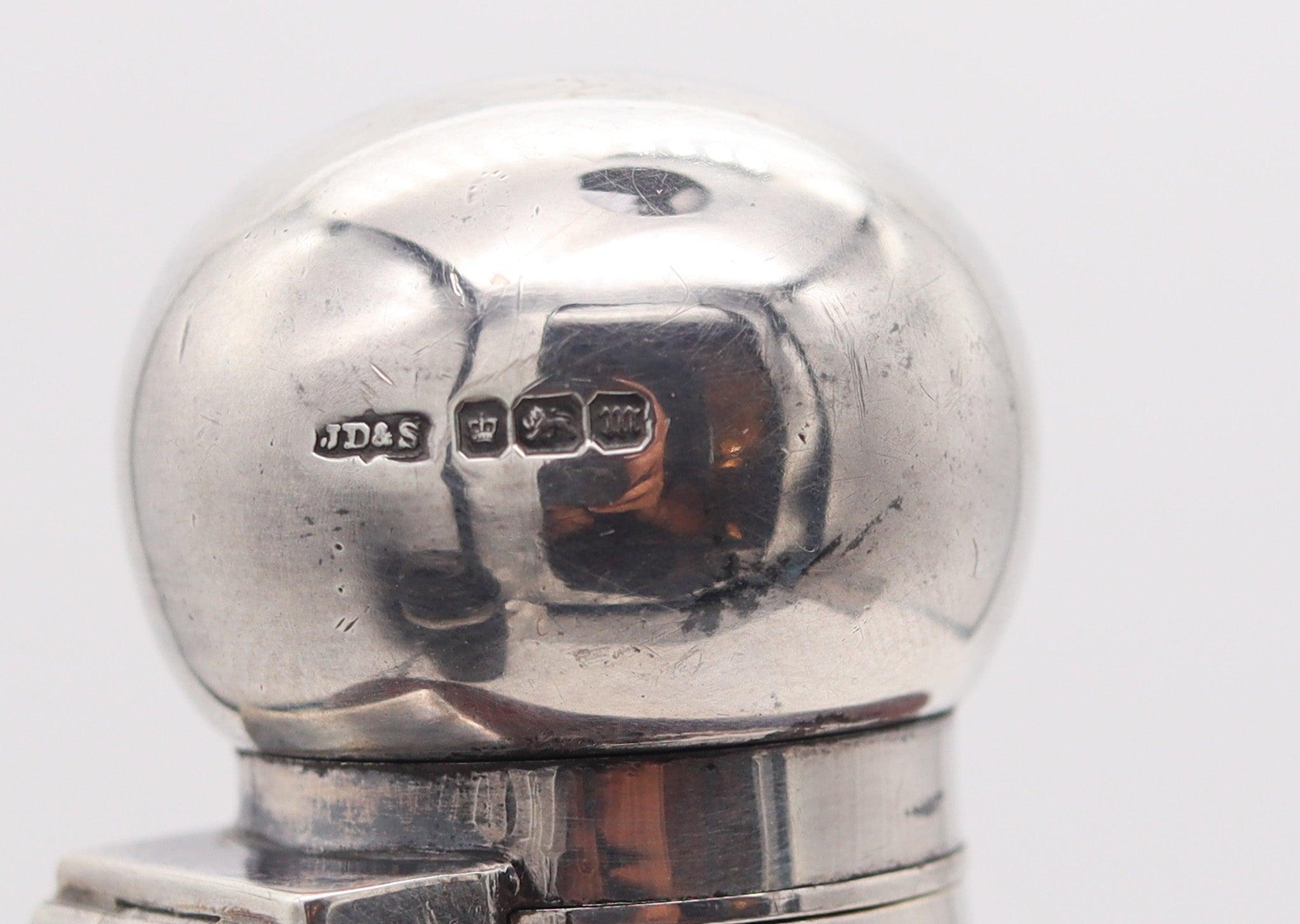 JAMES DIXON & SONS 1904 Sheffield Großer likörfarbener Flask in .925 Sterling & im Zustand „Hervorragend“ im Angebot in Miami, FL