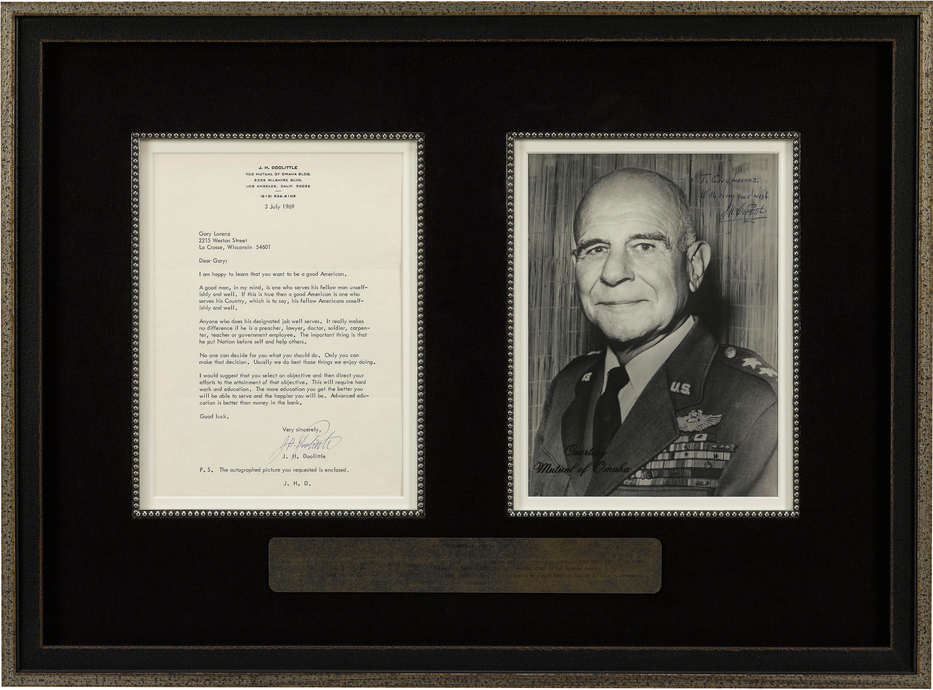 Carta James Doolittle Lettera dattiloscritta e fotografia firmata, 1969 in vendita
