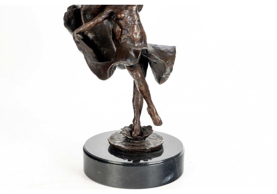 James Gabbert ( Amerikaner, geb. 1952) Bronze einer Frau, „Dusk“, signiert (amerikanisch) im Angebot